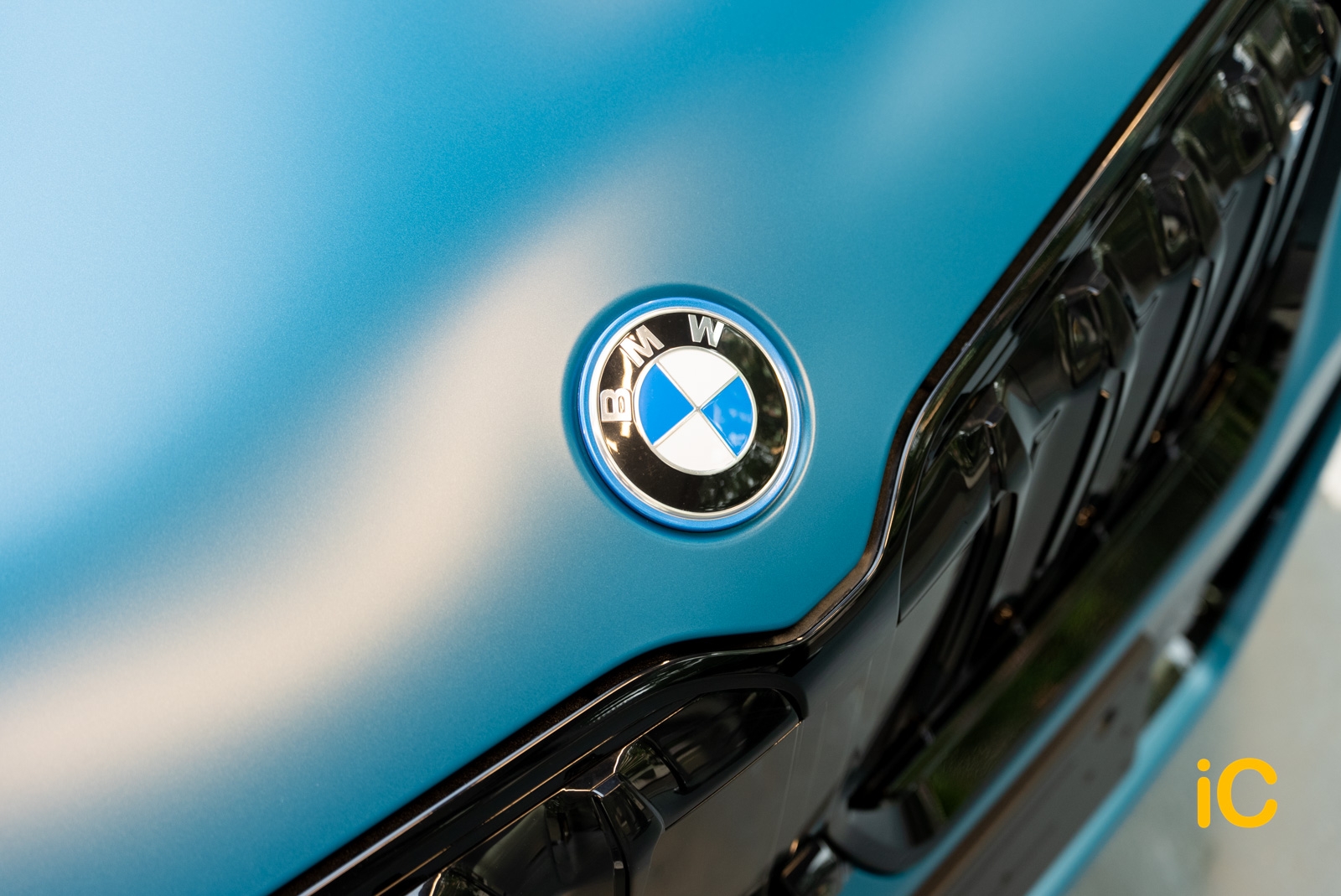 BMW iX1 Blue Bay Lagoon 透明 PPF 施工作品