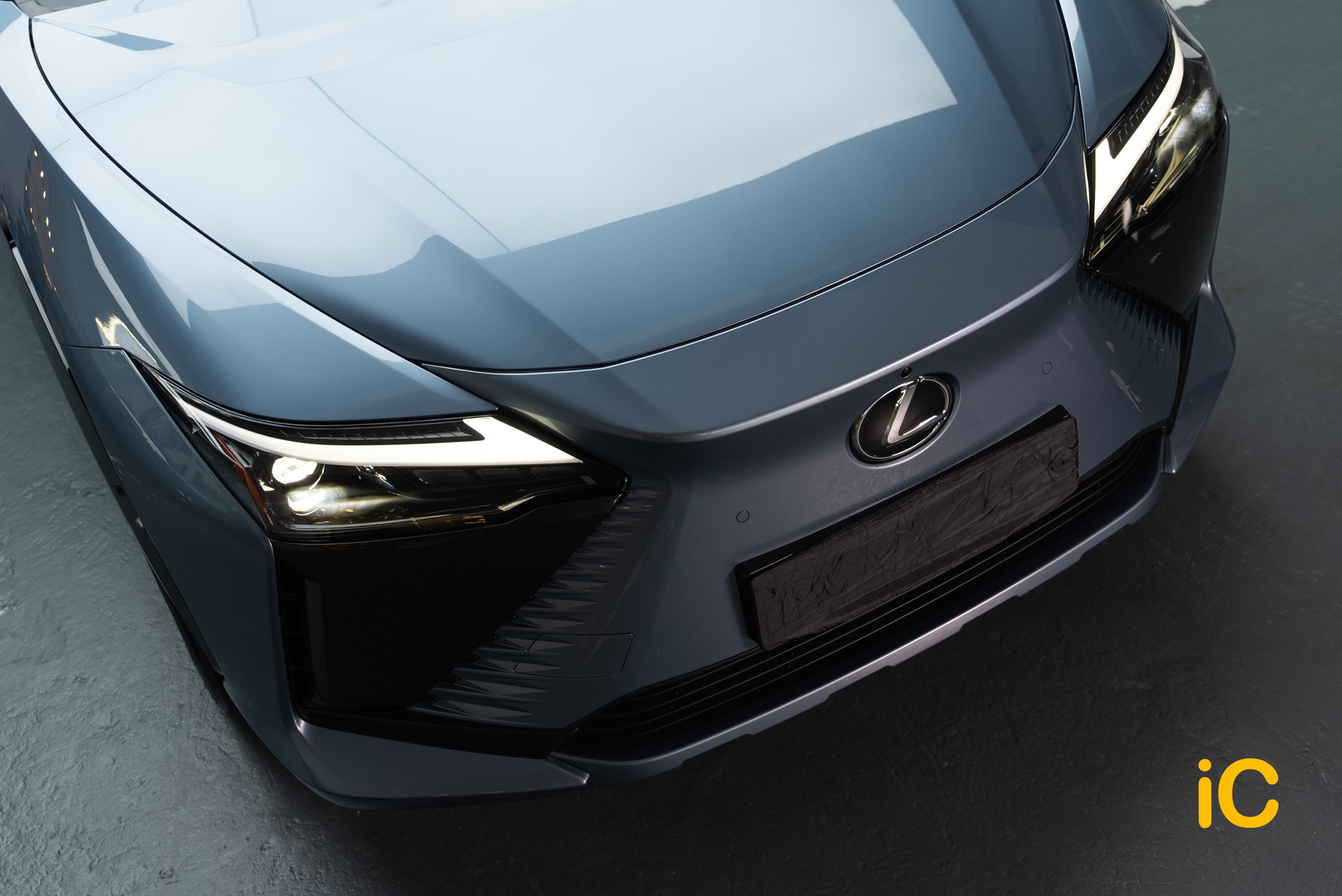 Lexus RZ 450e 透明 PPF 施工作品