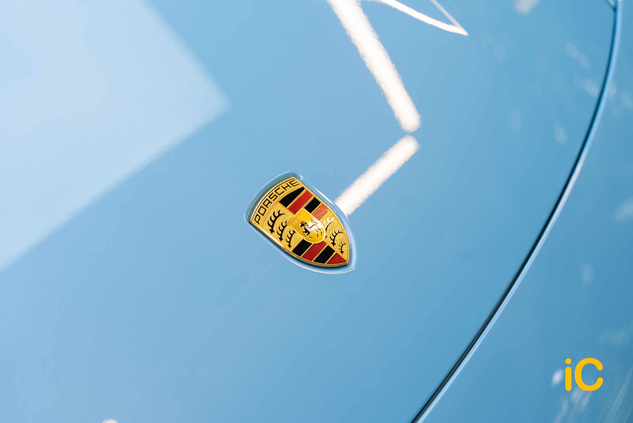 Porsche Taycan 4 Cross Turismo 透明 PPF 施工作品