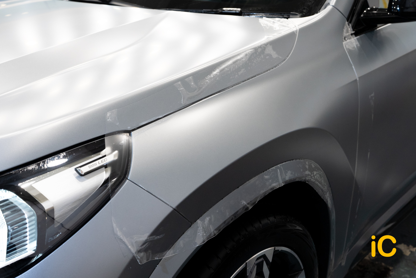 BMW iX1 Frozen Pure Grey 透明 PPF 施工作品