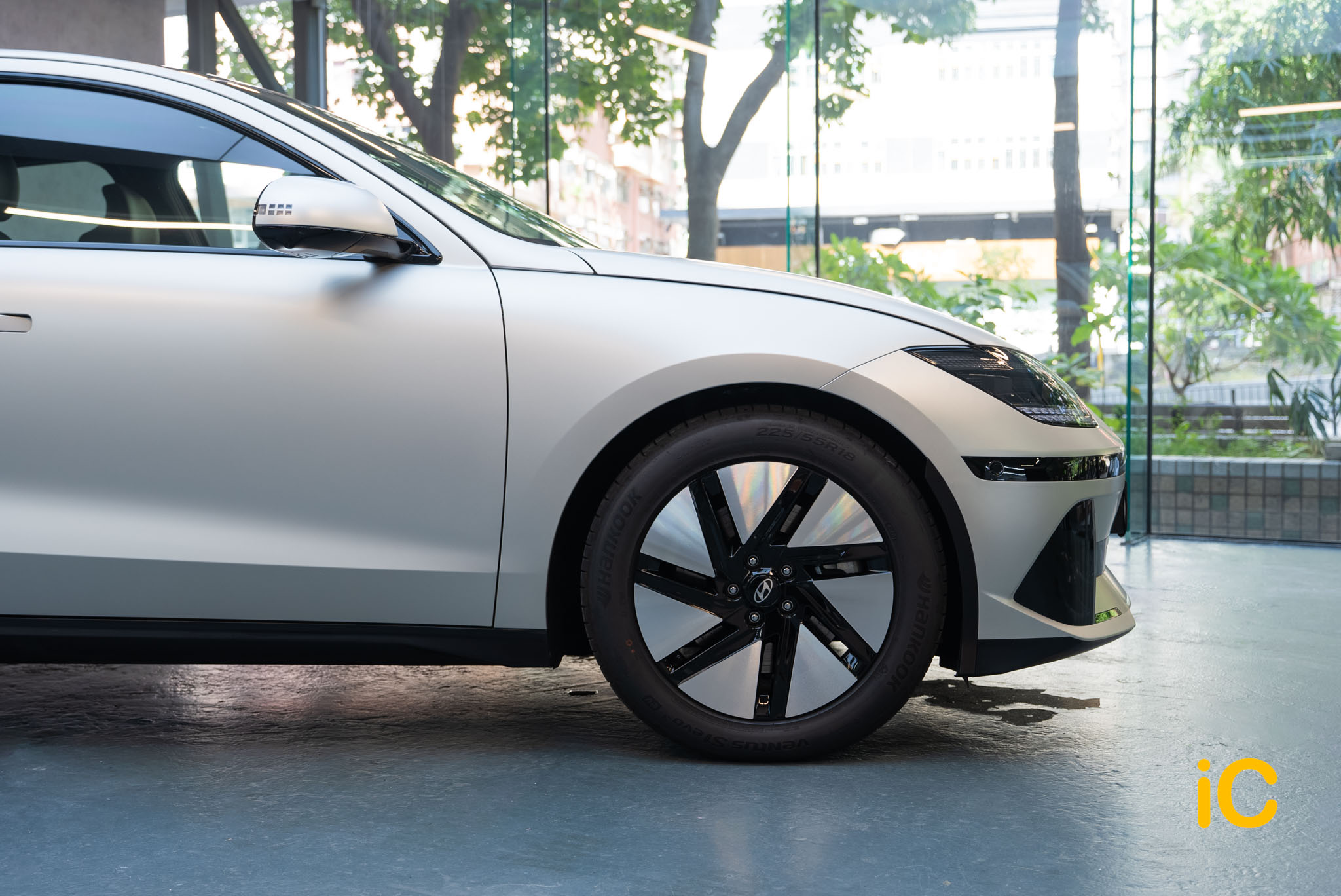 Hyundai IONIQ 6 Gravity Gold Matte 透明 PPF 施工作品