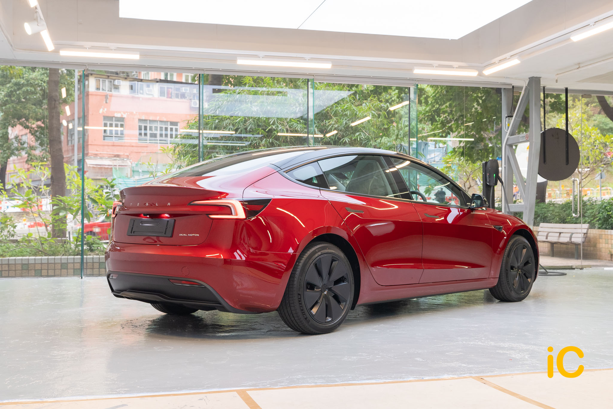 Tesla Model 3 透明 PPF 施工作品