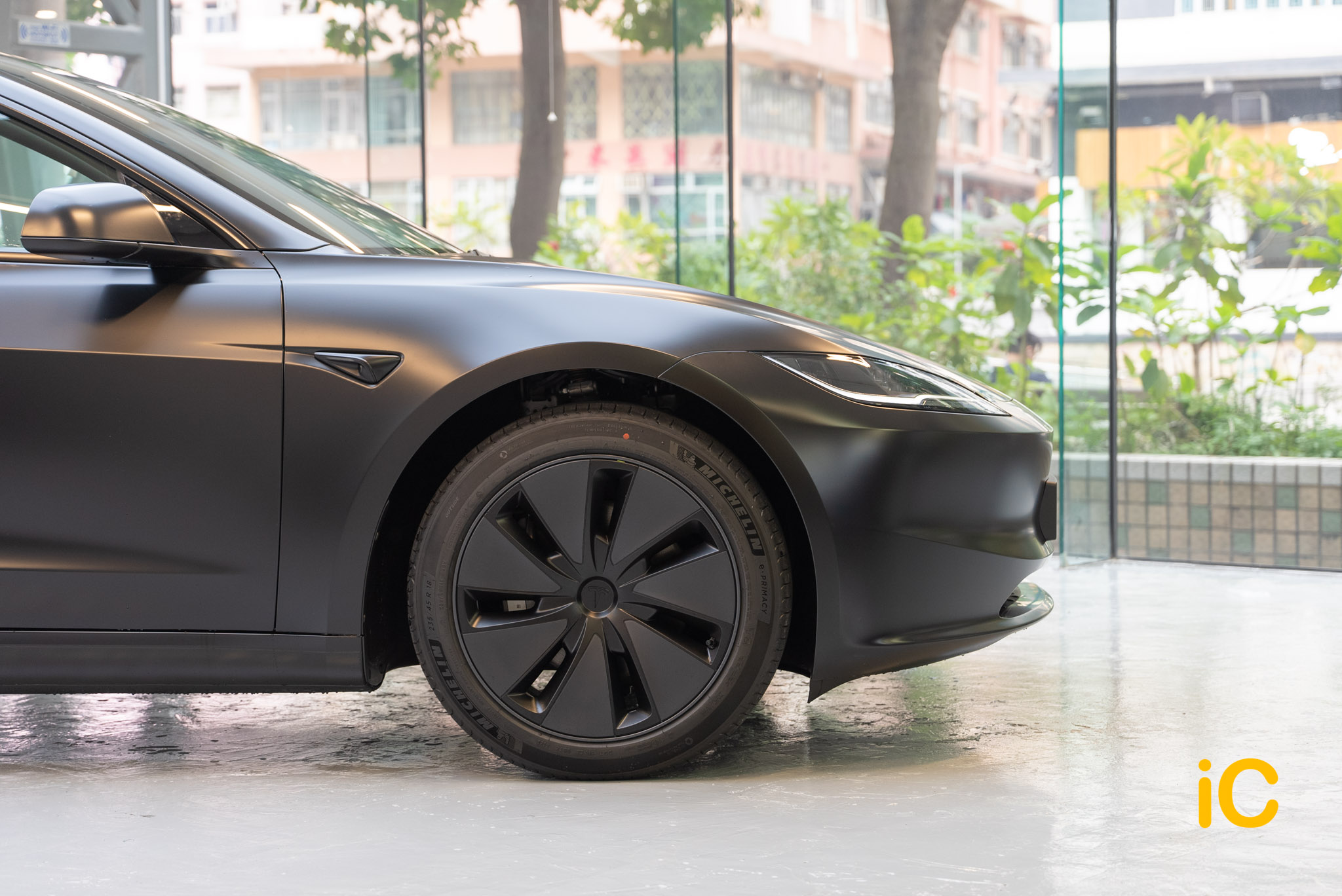 Tesla Model 3 透明 PPF 施工作品
