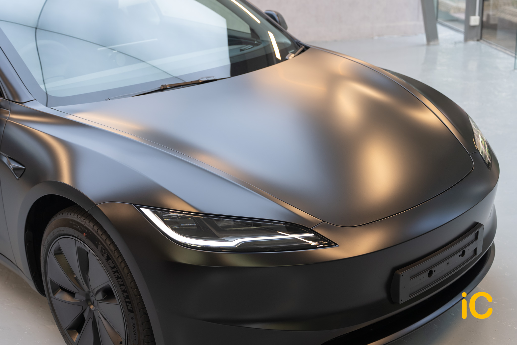 Tesla Model 3 透明 PPF 施工作品