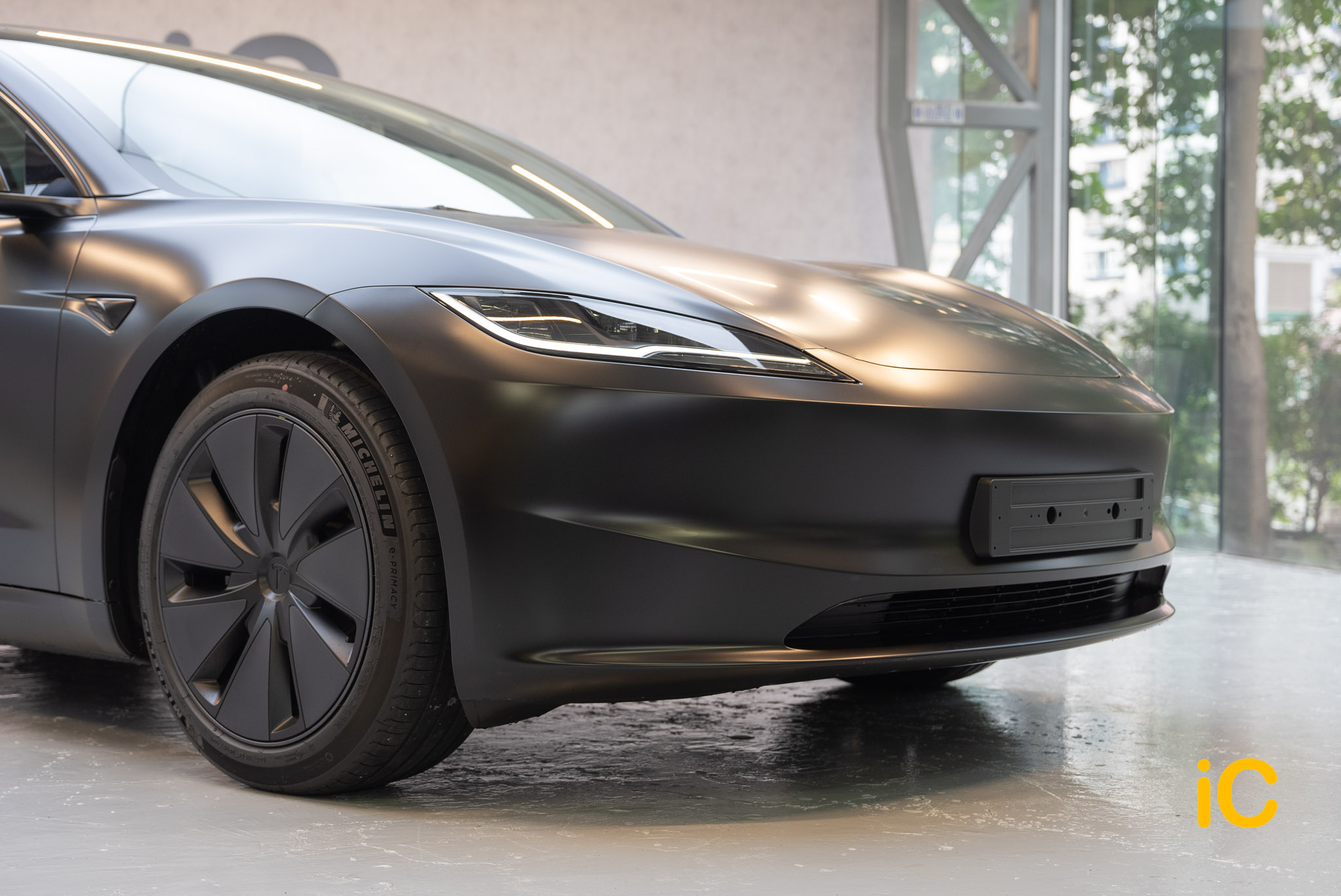 Tesla Model 3 透明 PPF 施工作品