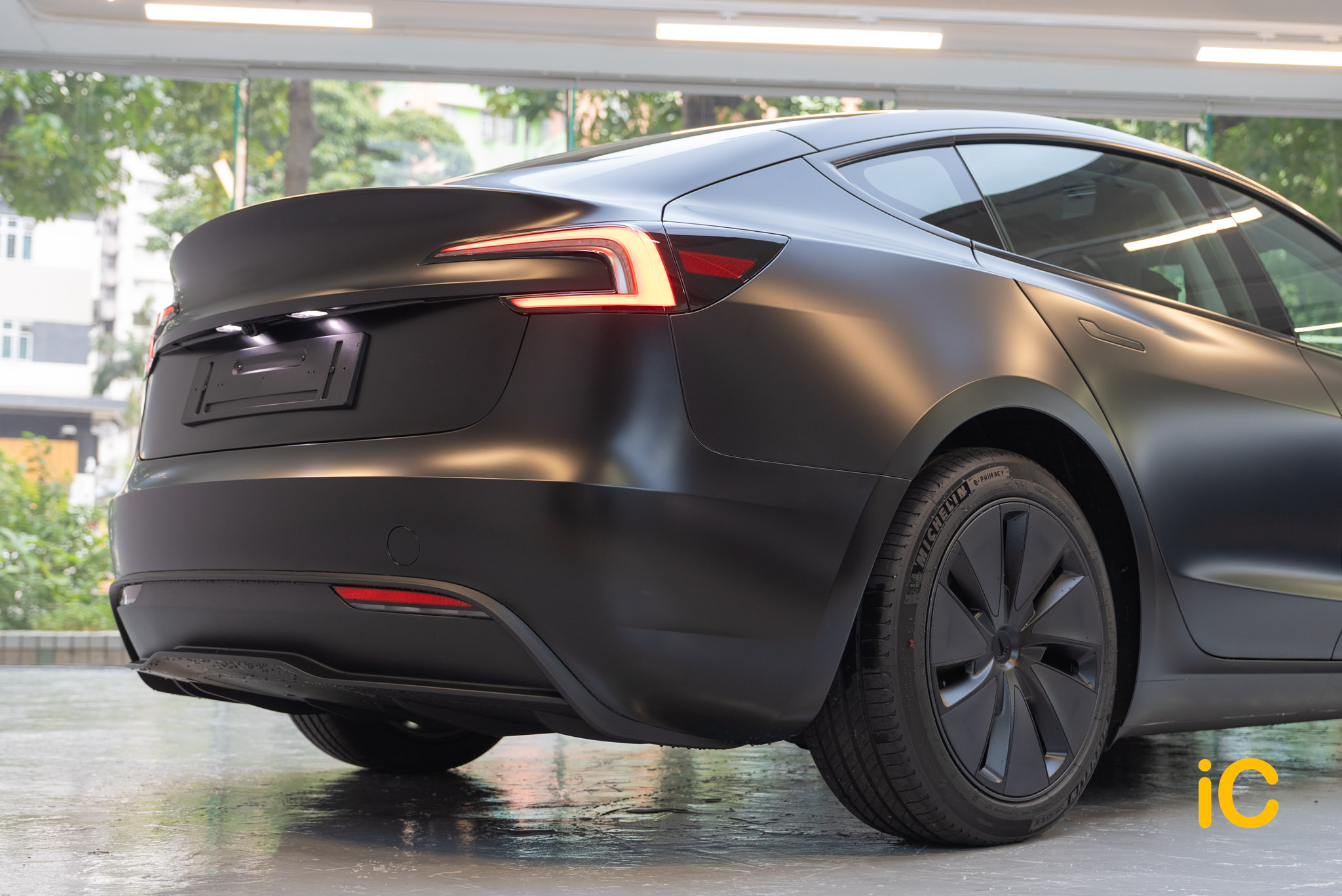 Tesla Model 3 透明 PPF 施工作品