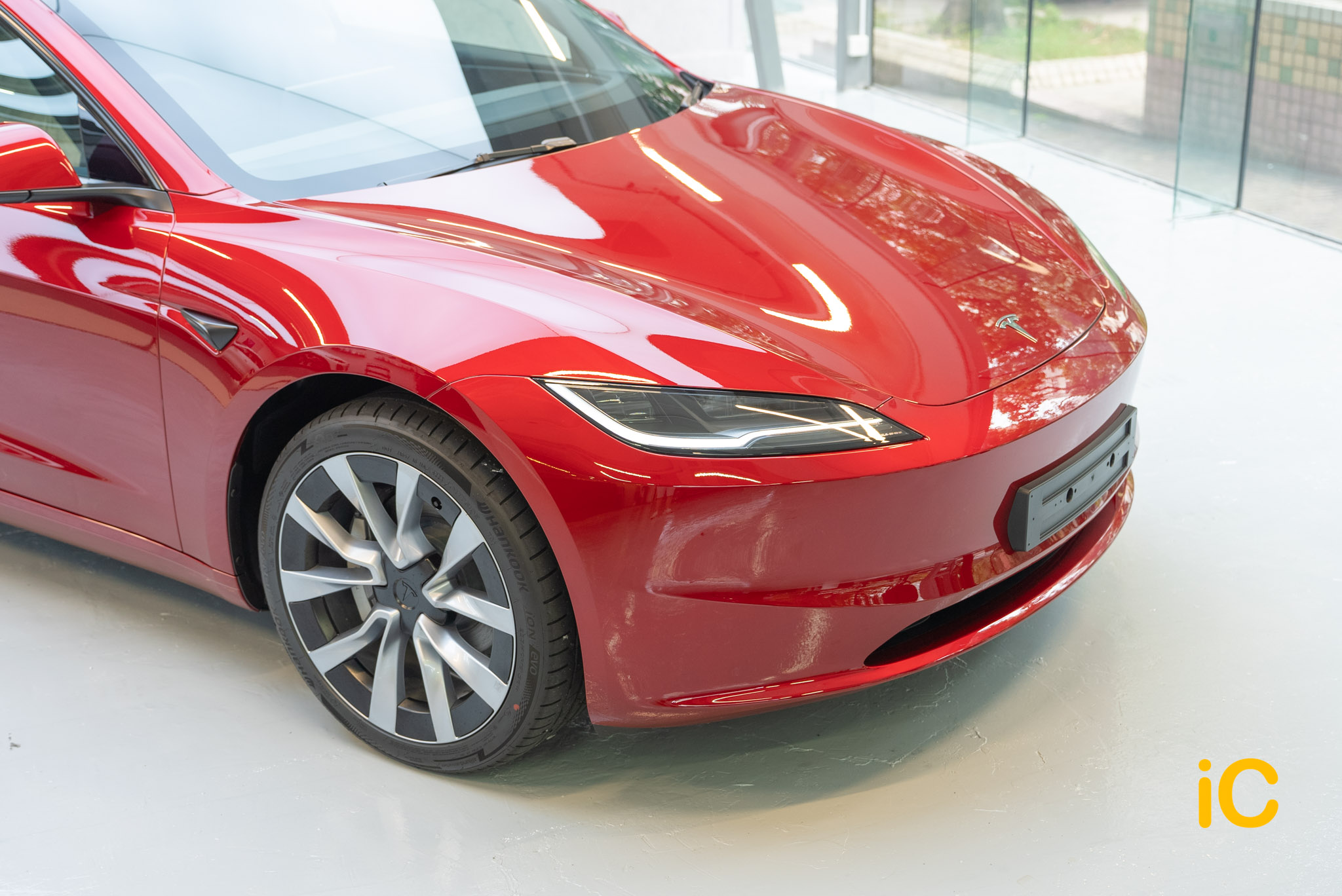 Tesla Model 3 透明 PPF 施工作品
