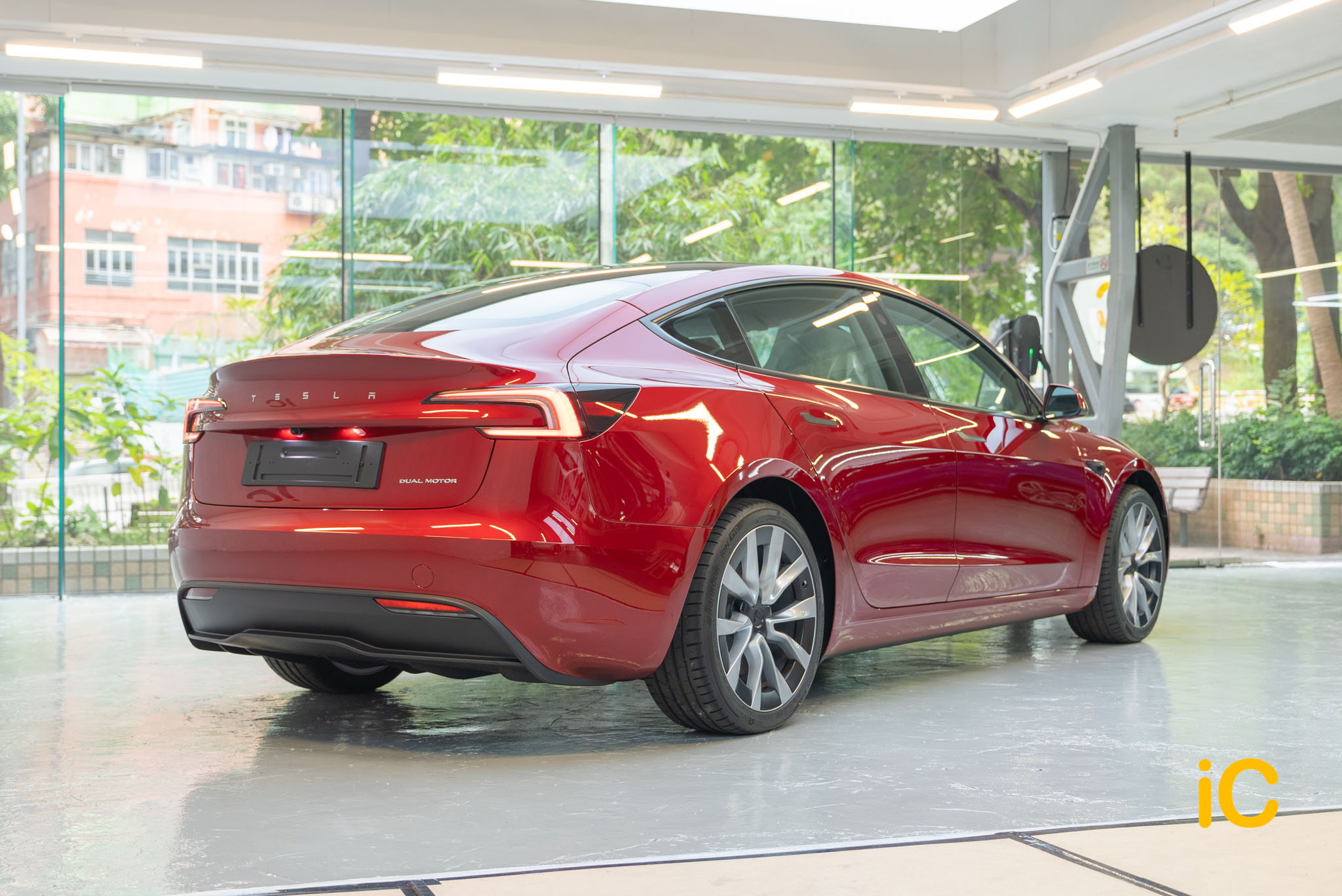 Tesla Model 3 透明 PPF 施工作品