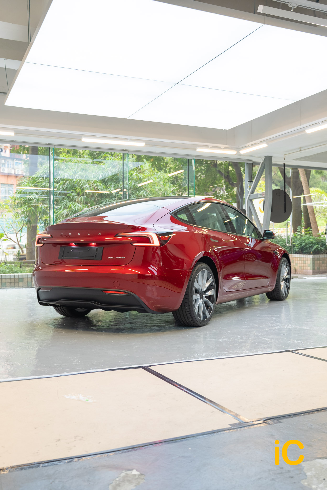 Tesla Model 3 透明 PPF 施工作品
