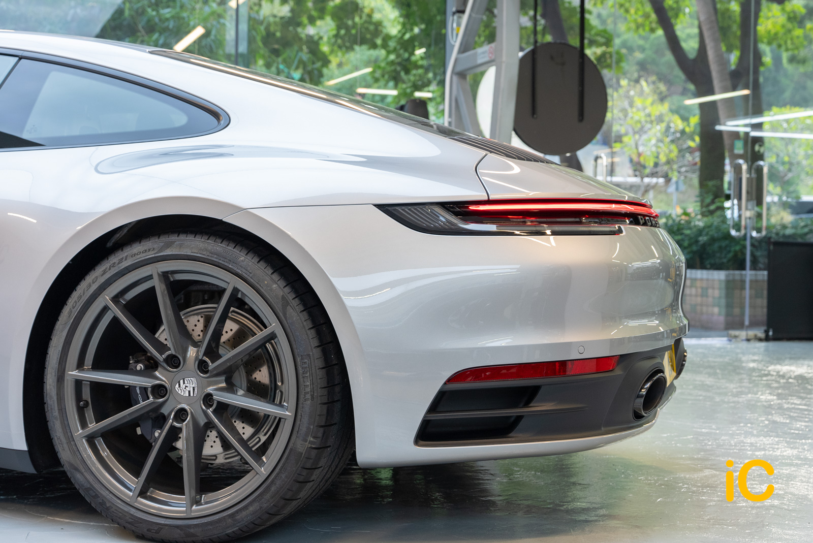 Porsche 911 Carrera T 透明 PPF 施工作品