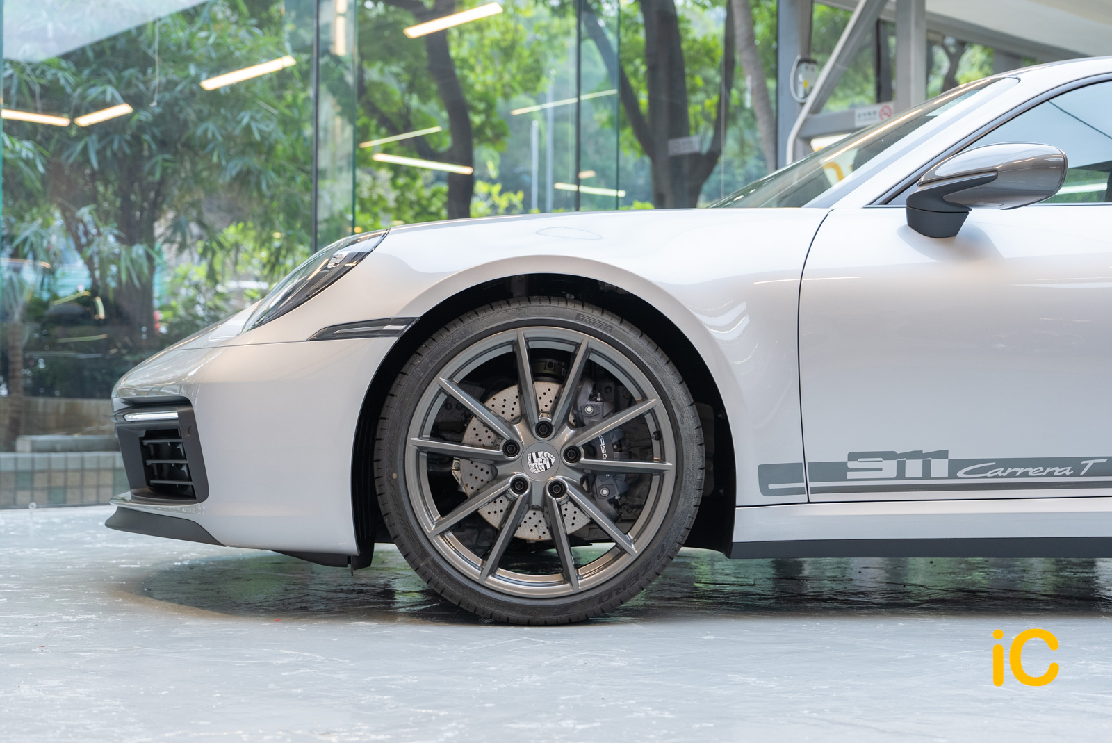 Porsche 911 Carrera T 透明 PPF 施工作品