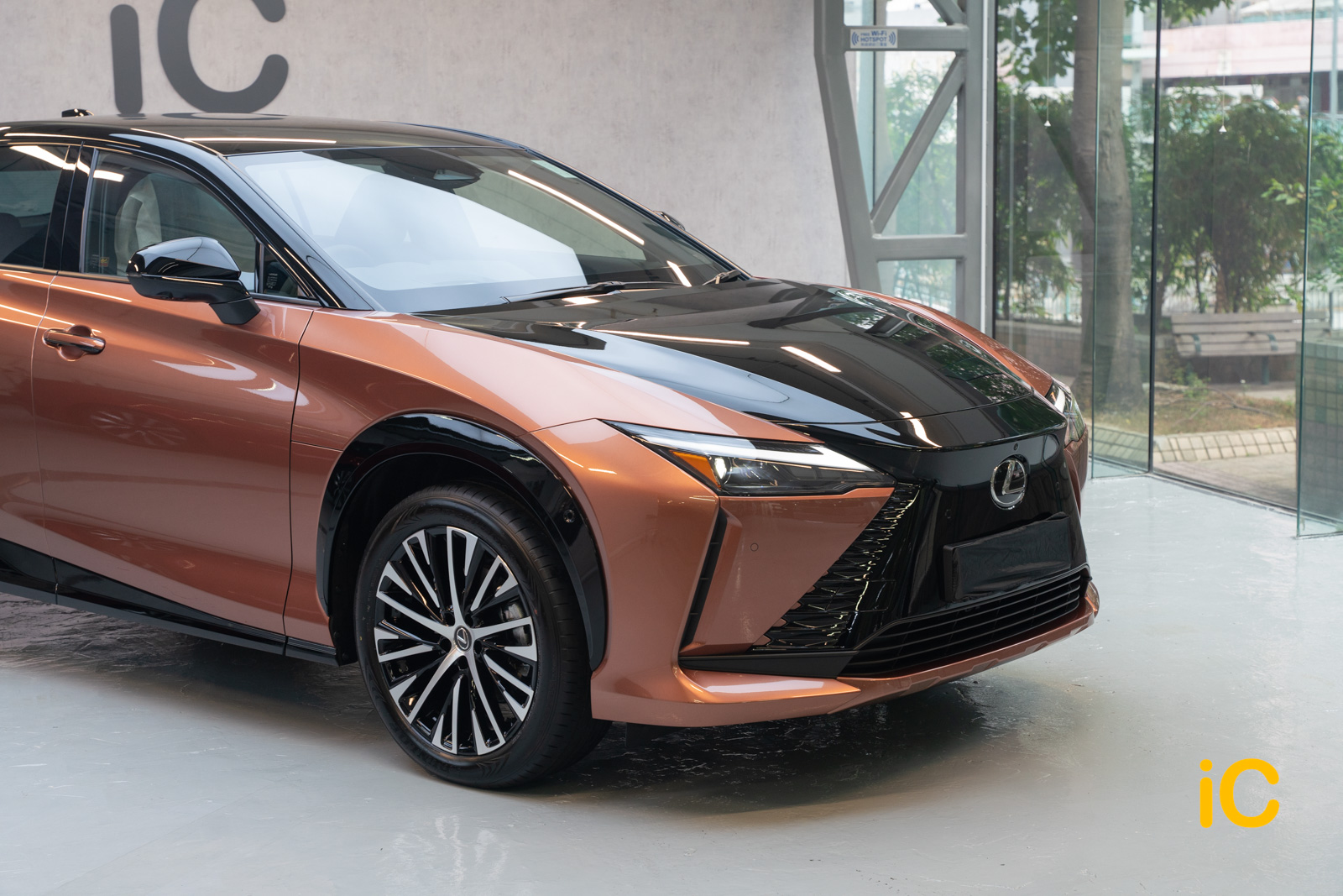 Lexus RZ 450e 透明 PPF 施工作品