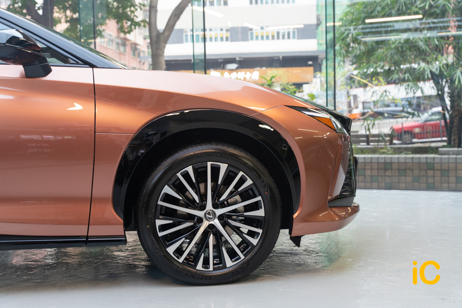 Lexus RZ 450e 透明 PPF 施工作品