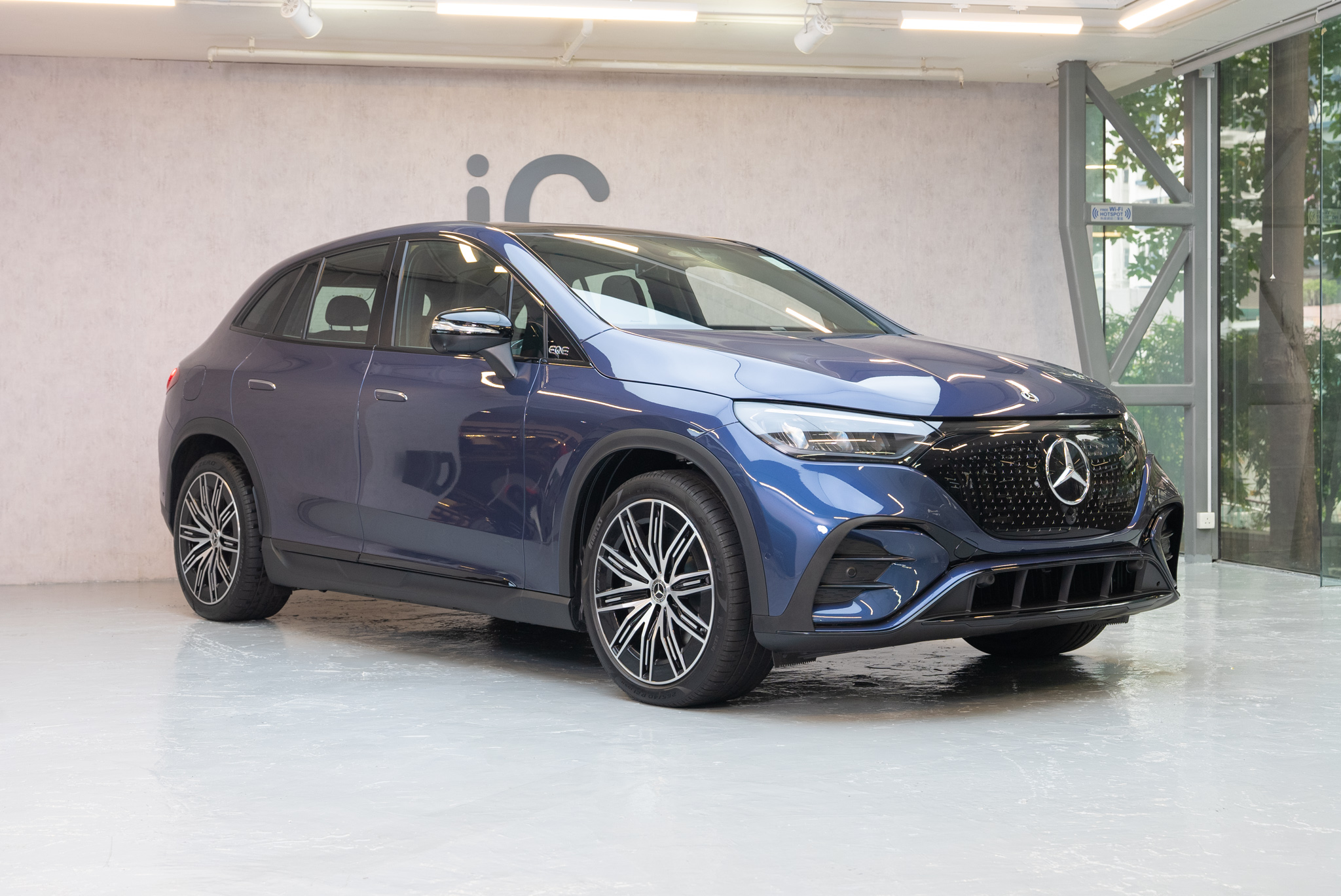 Mercedes-Benz EQE SUV 透明 PPF 施工作品