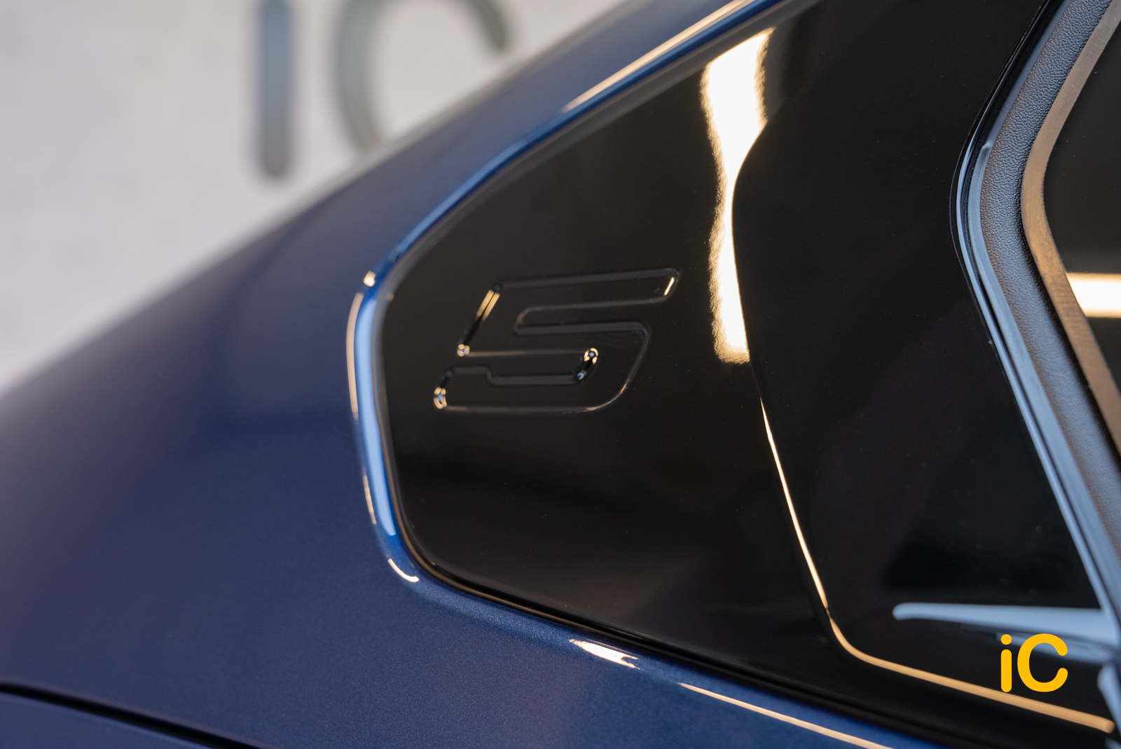 BMW i5 透明 PPF 施工作品