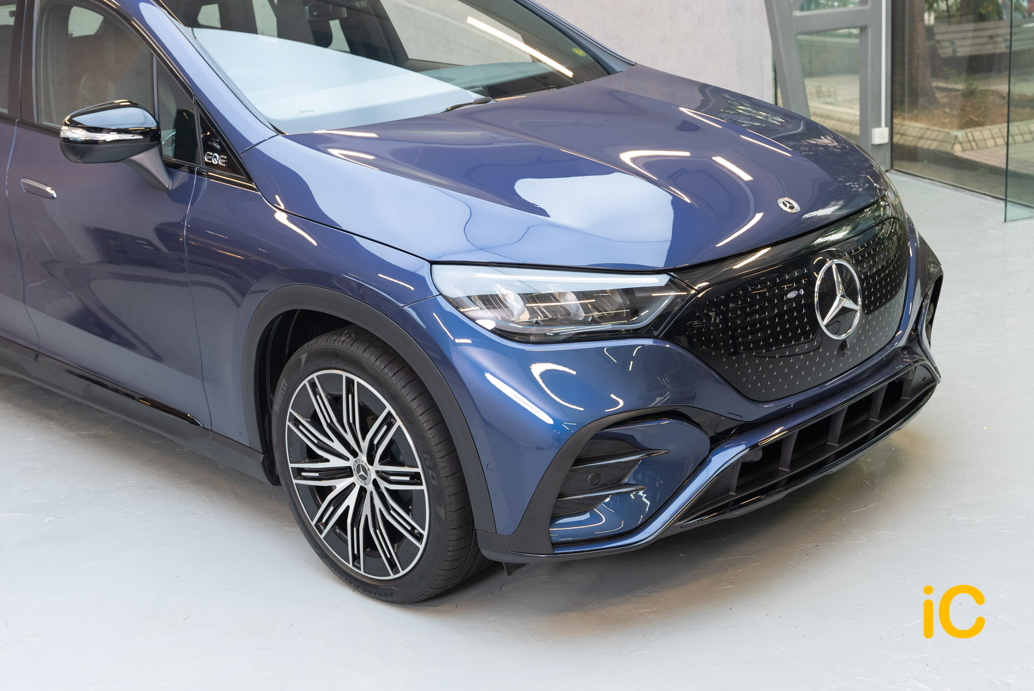 Mercedes-Benz EQE SUV 透明 PPF 施工作品