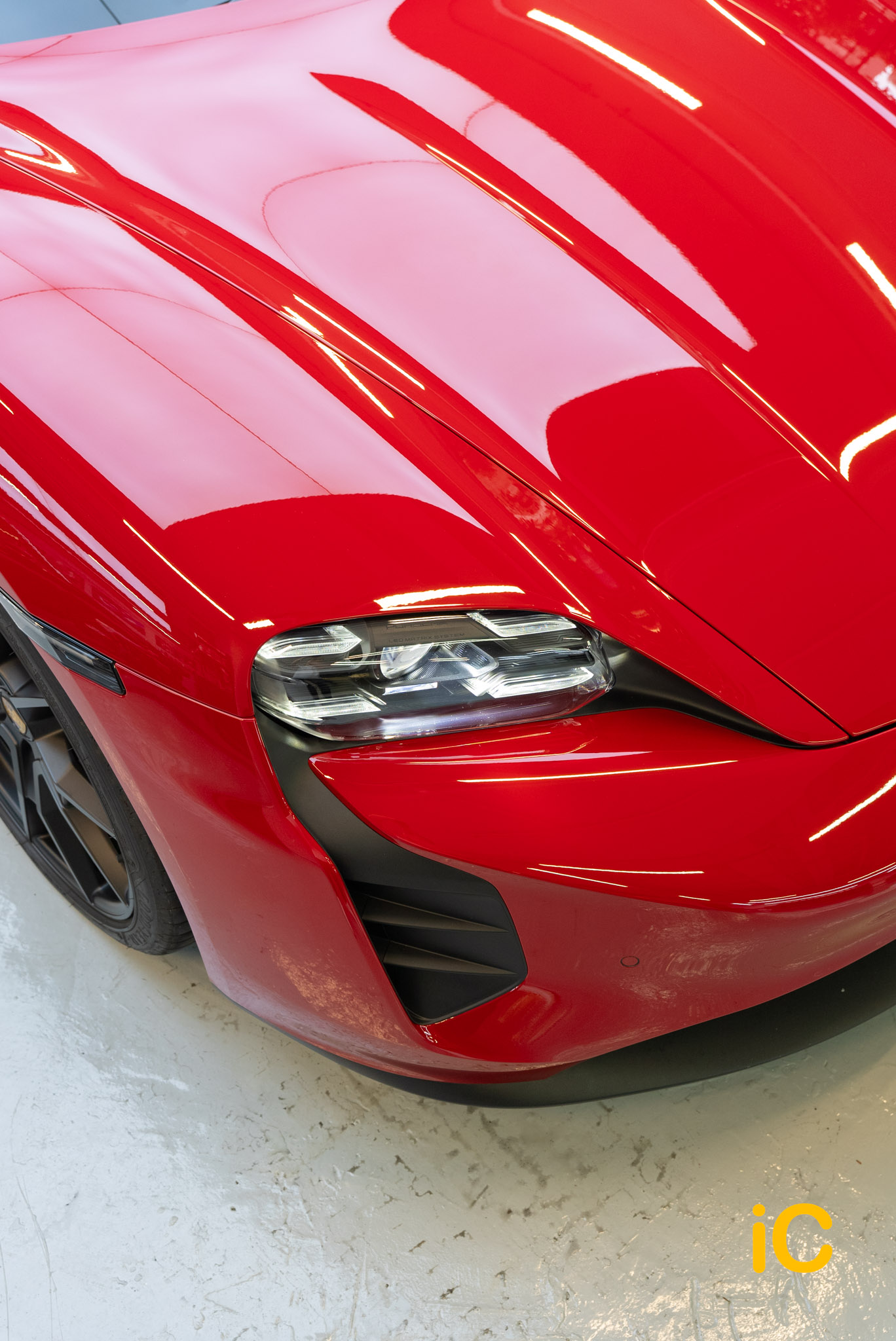 Porsche Taycan GTS 透明 PPF 施工作品