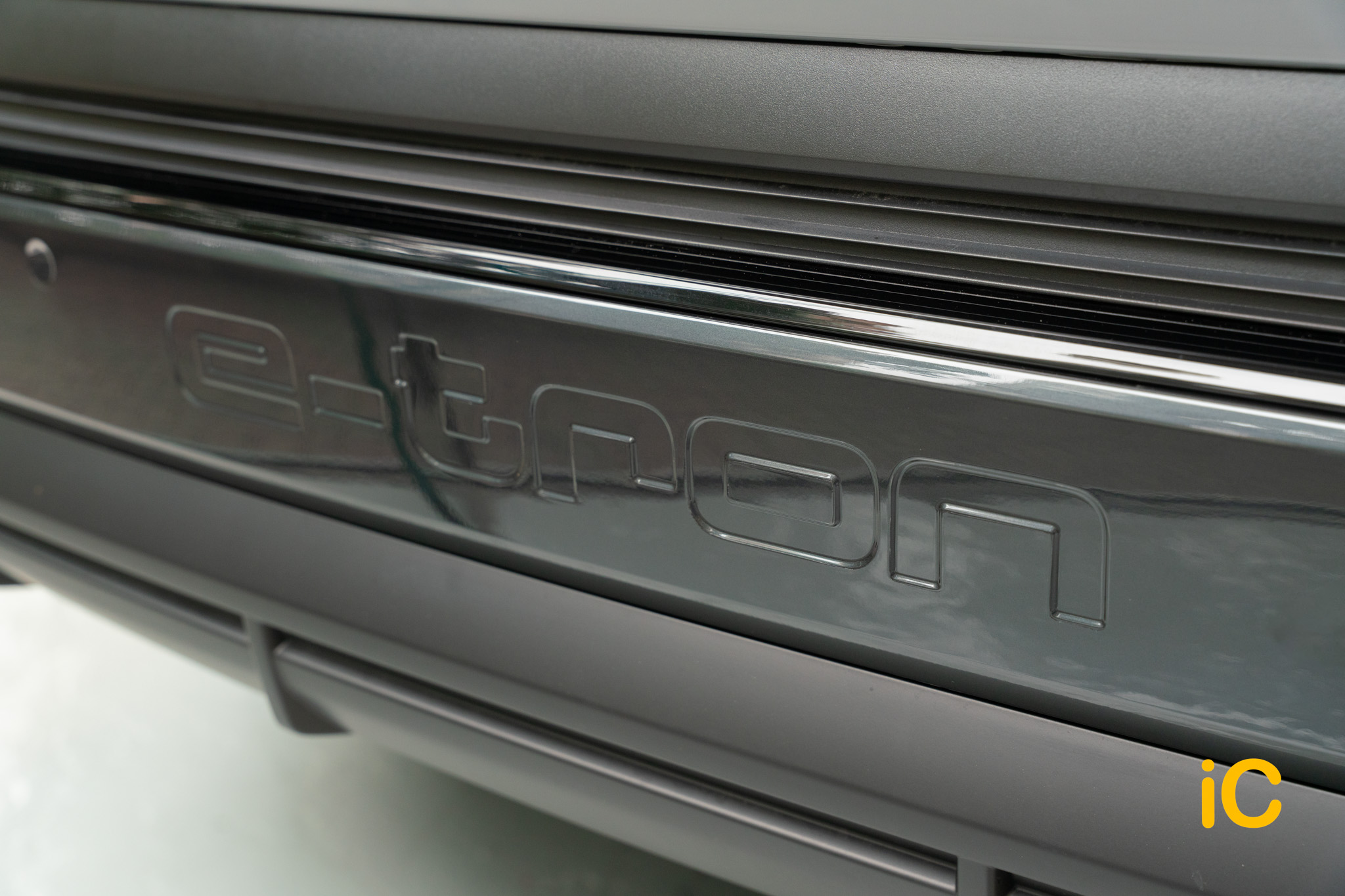 Audi Q4 e-tron 透明 PPF 施工作品