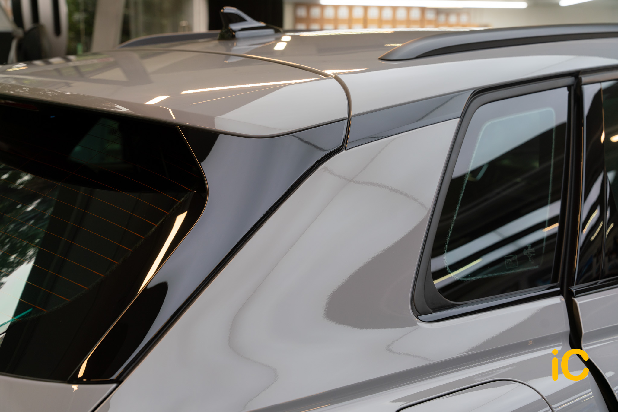 Audi Q4 e-tron 透明 PPF 施工作品