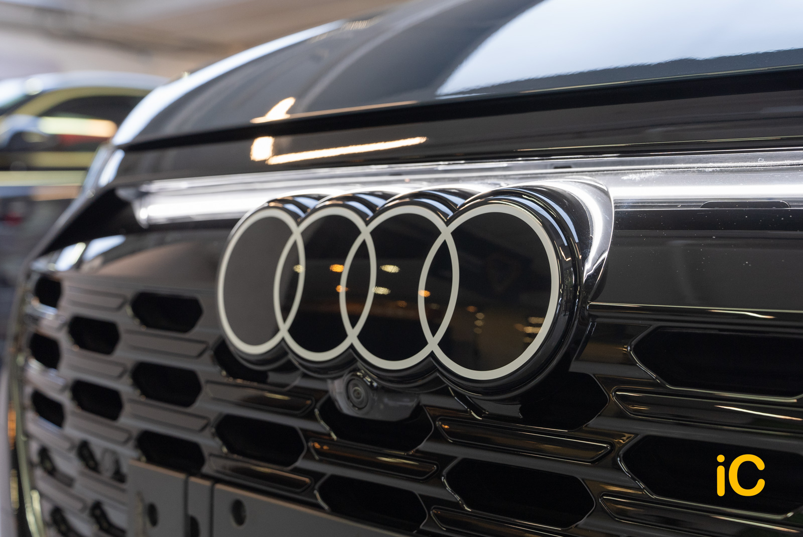 Audi Q8 e-tron 透明 PPF 施工作品