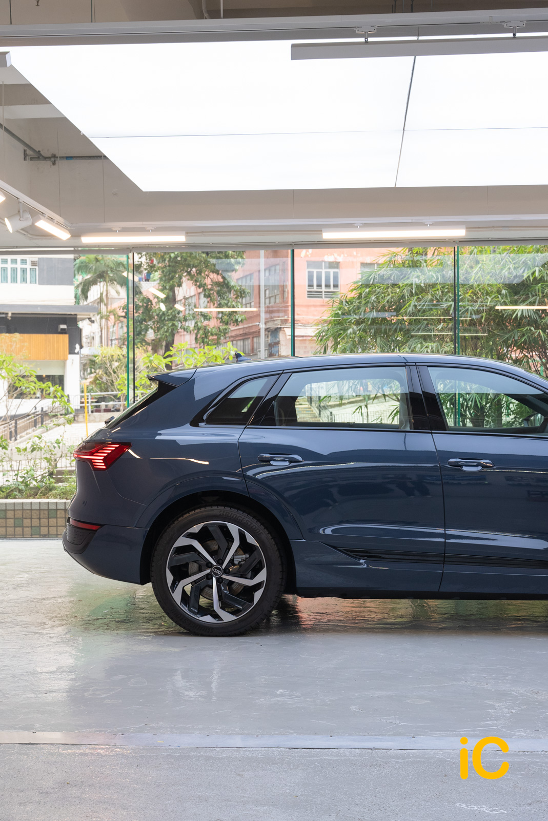 Audi Q8 e-tron 透明 PPF 施工作品