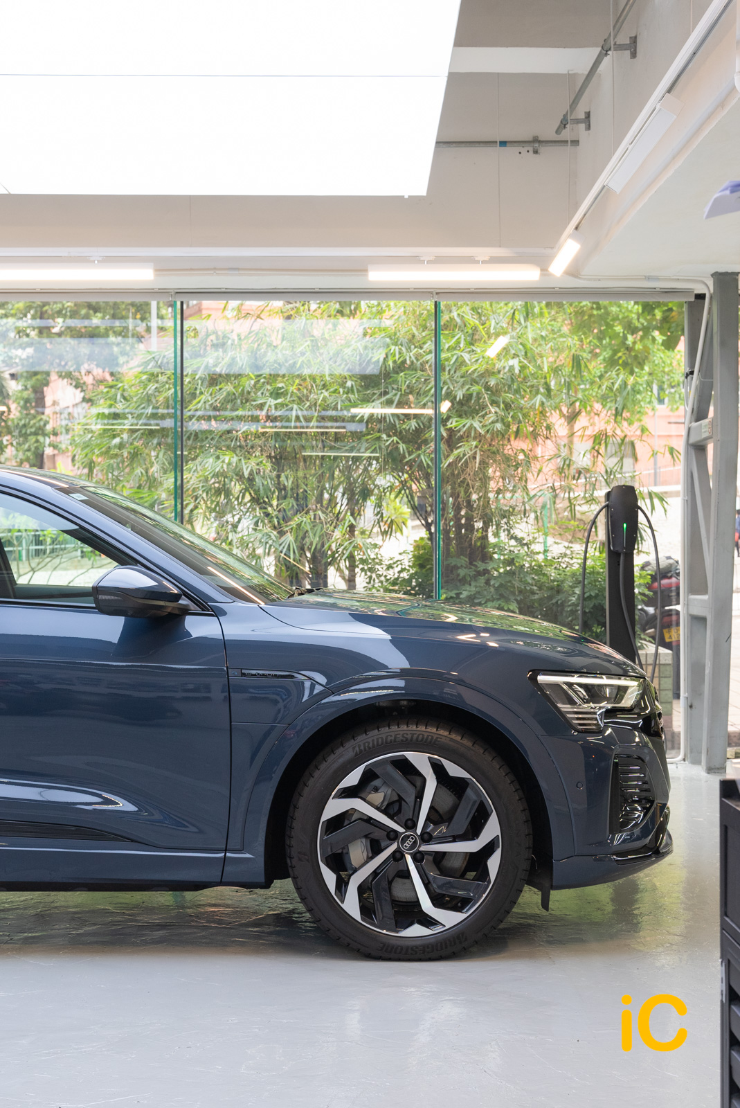 Audi Q8 e-tron 透明 PPF 施工作品