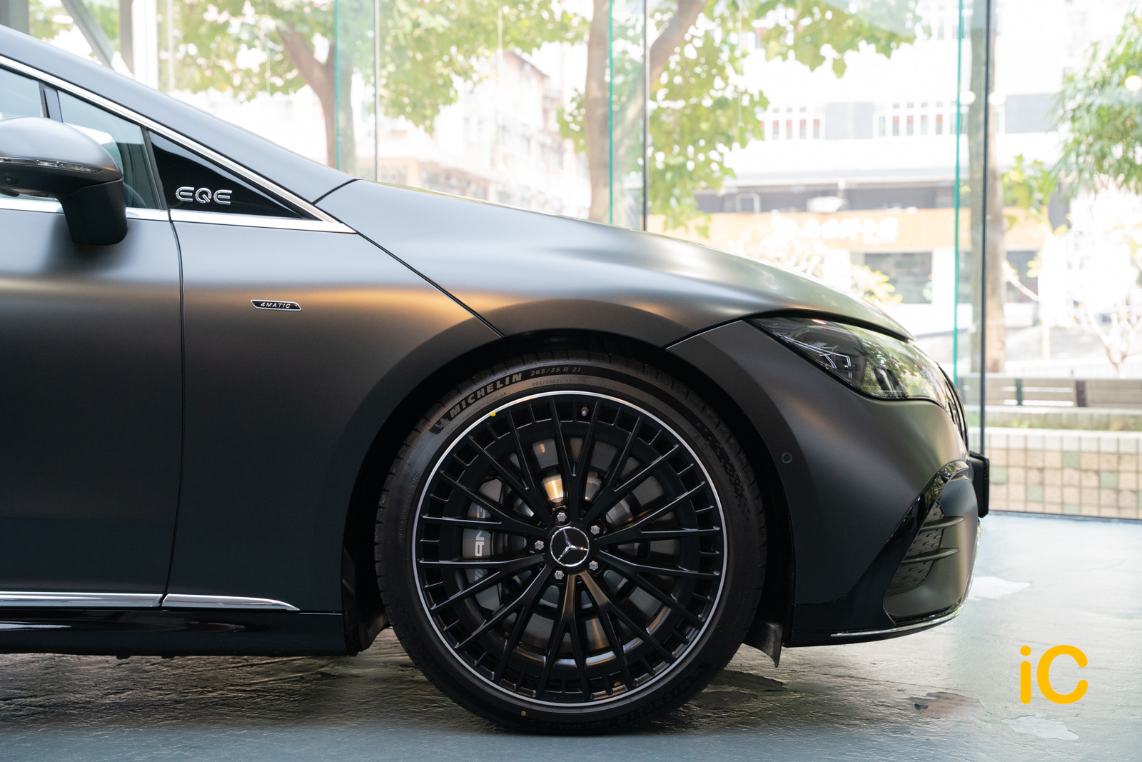 Mercedes-Benz EQE 透明 PPF 施工作品