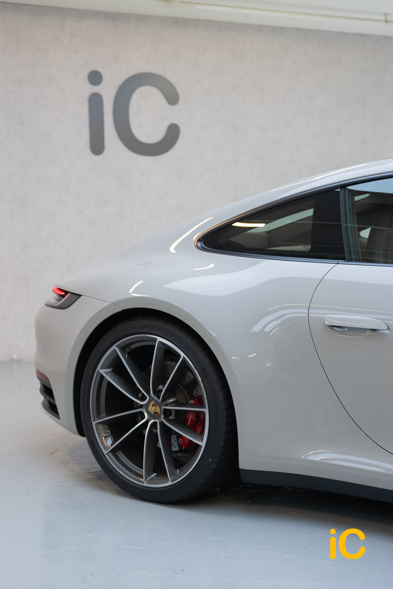 Porsche 911 鍍膜 施工作品