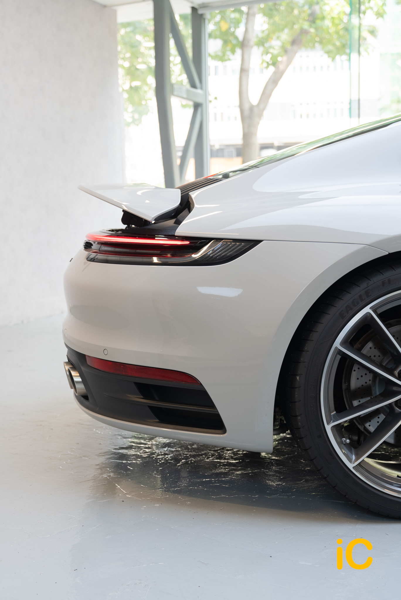 Porsche 911 鍍膜 施工作品