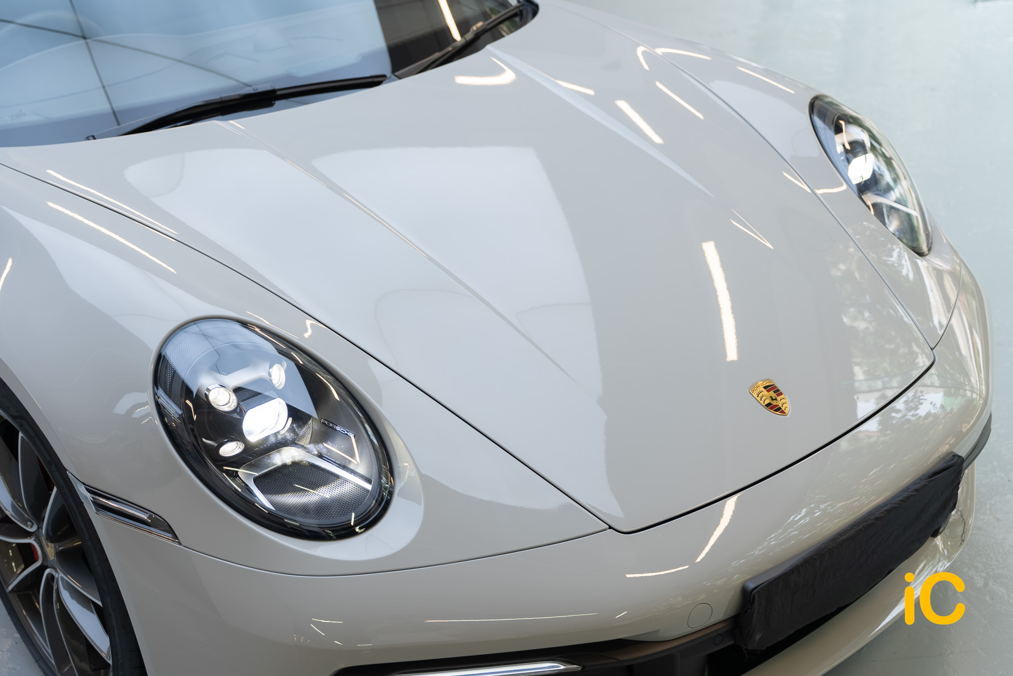 Porsche 911 鍍膜 施工作品