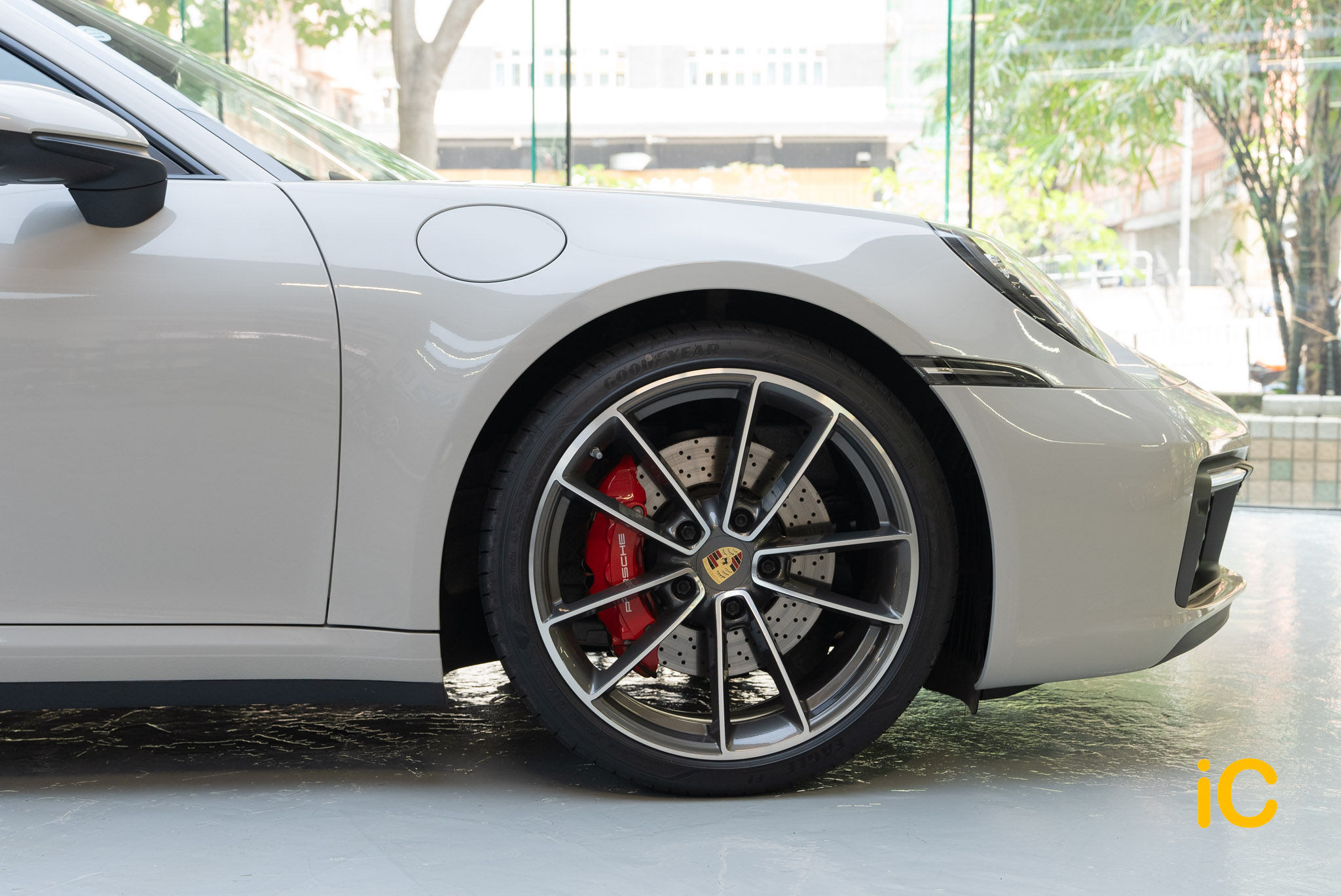 Porsche 911 鍍膜 施工作品