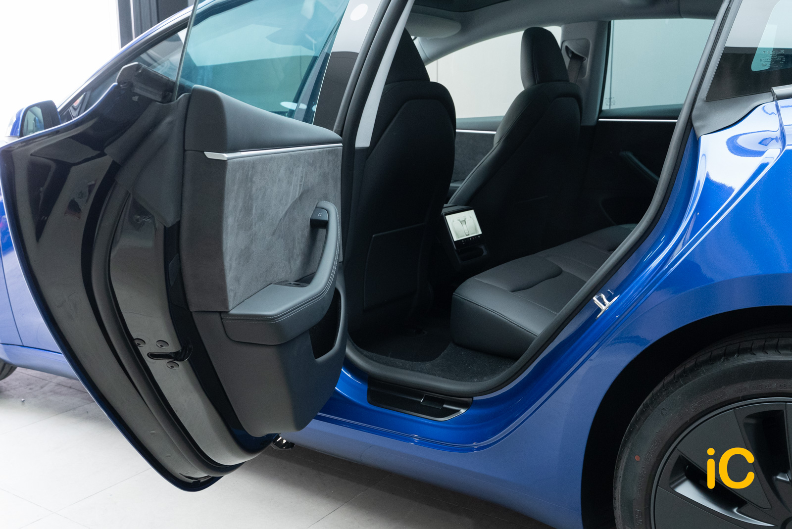 Tesla Model 3 鍍膜 施工作品