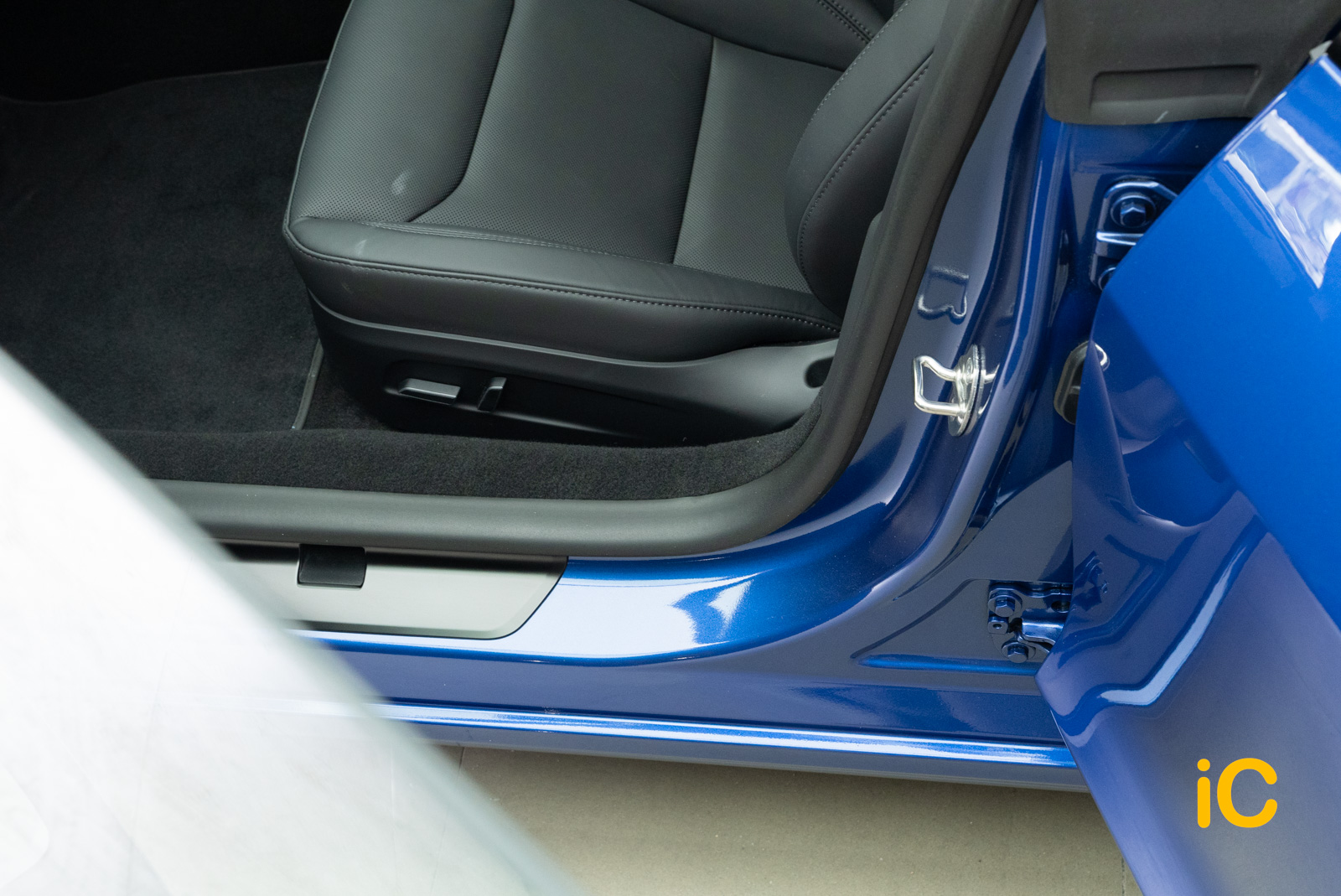 Tesla Model 3 鍍膜 施工作品