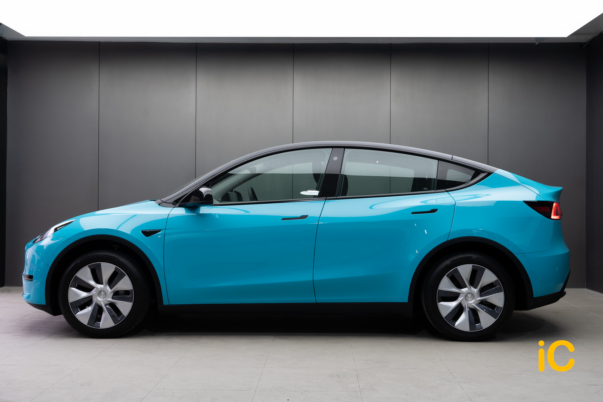 Tesla Model Y 鍍膜 施工作品