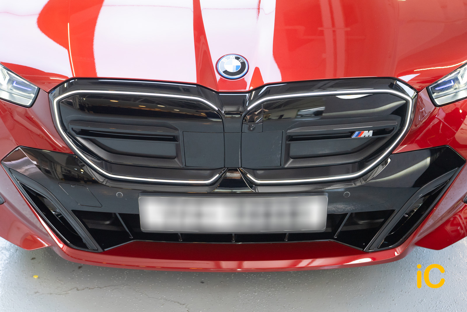 BMW i5 M60 透明 PPF 施工作品