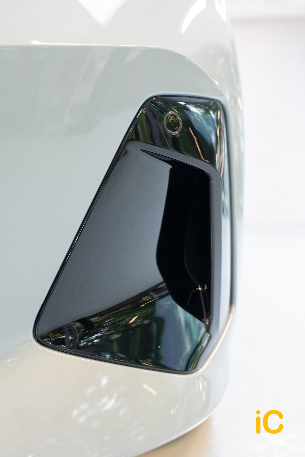 BMW i5 透明 PPF 施工作品