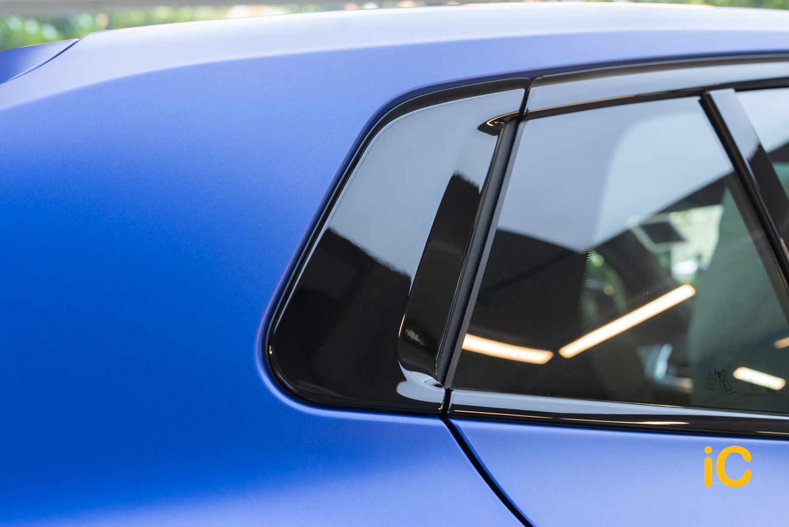 BMW iX2 透明 PPF 施工作品
