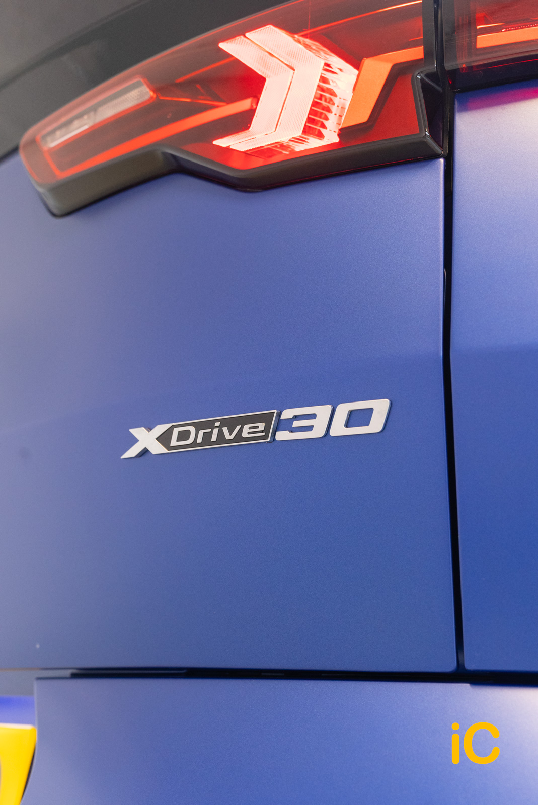 BMW iX2 透明 PPF 施工作品