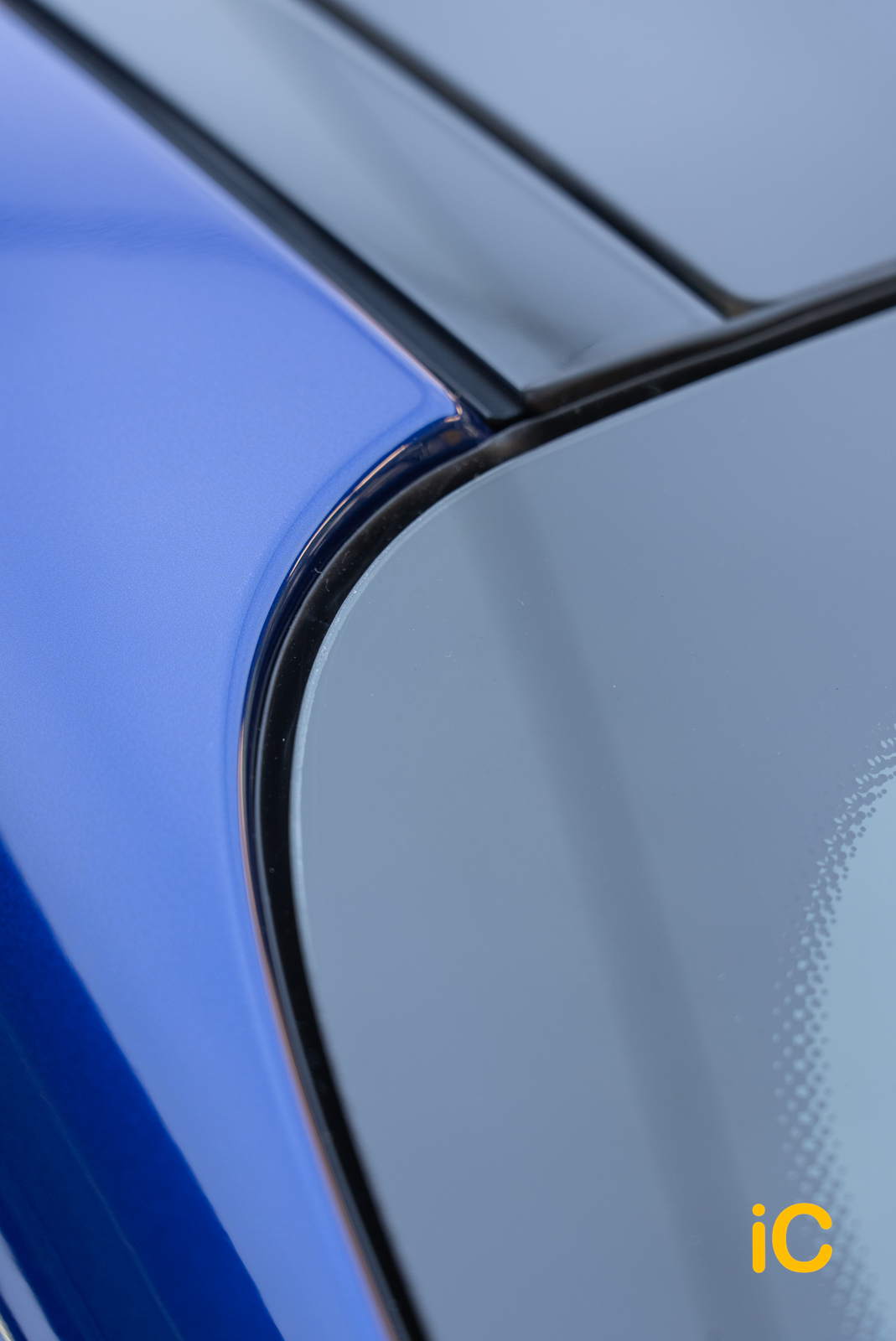 Porsche Taycan 透明 PPF 施工作品