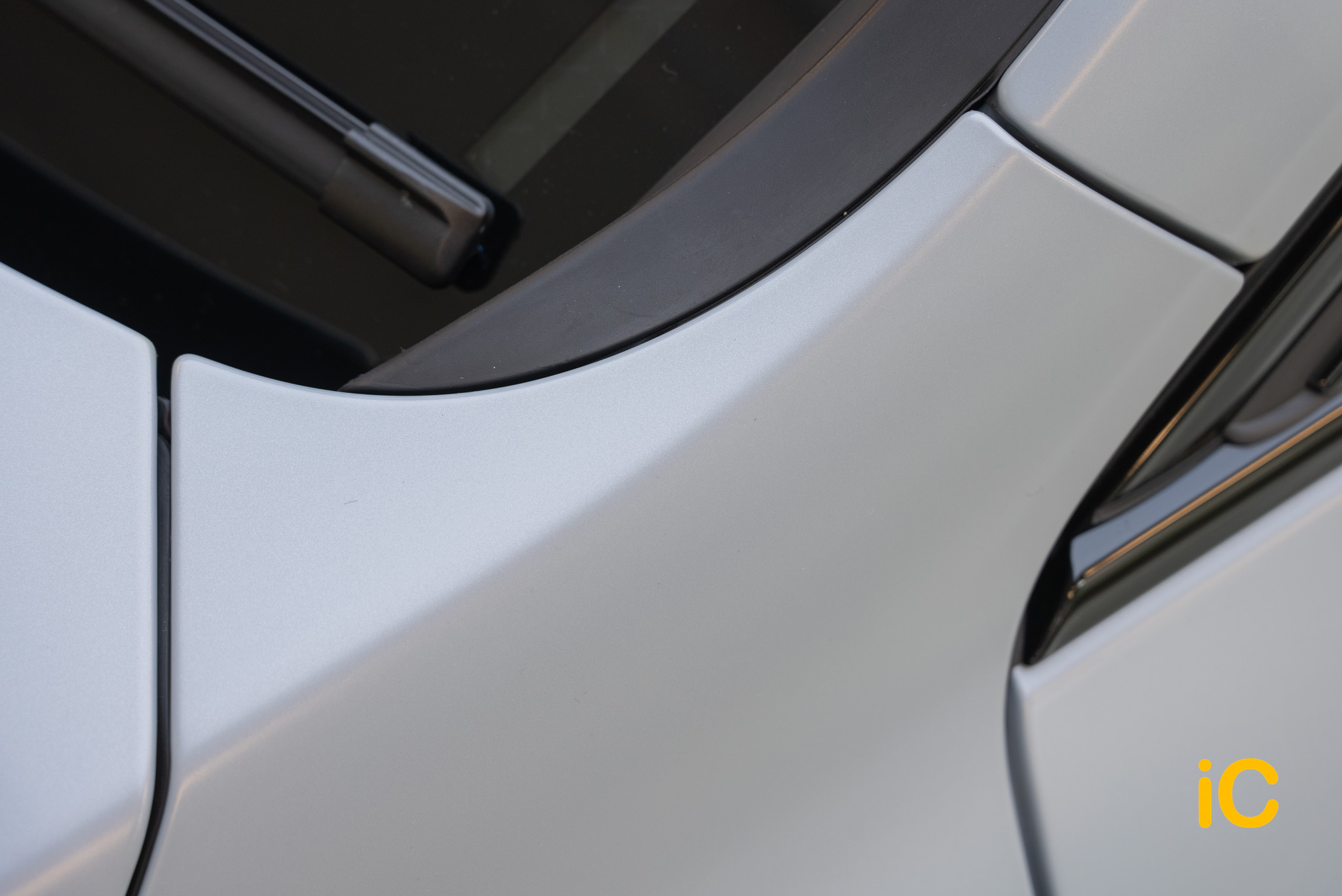 BMW iX2 透明 PPF 施工作品