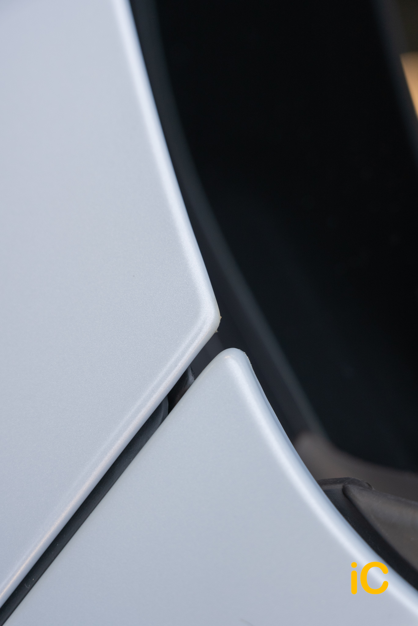 BMW iX2 透明 PPF 施工作品