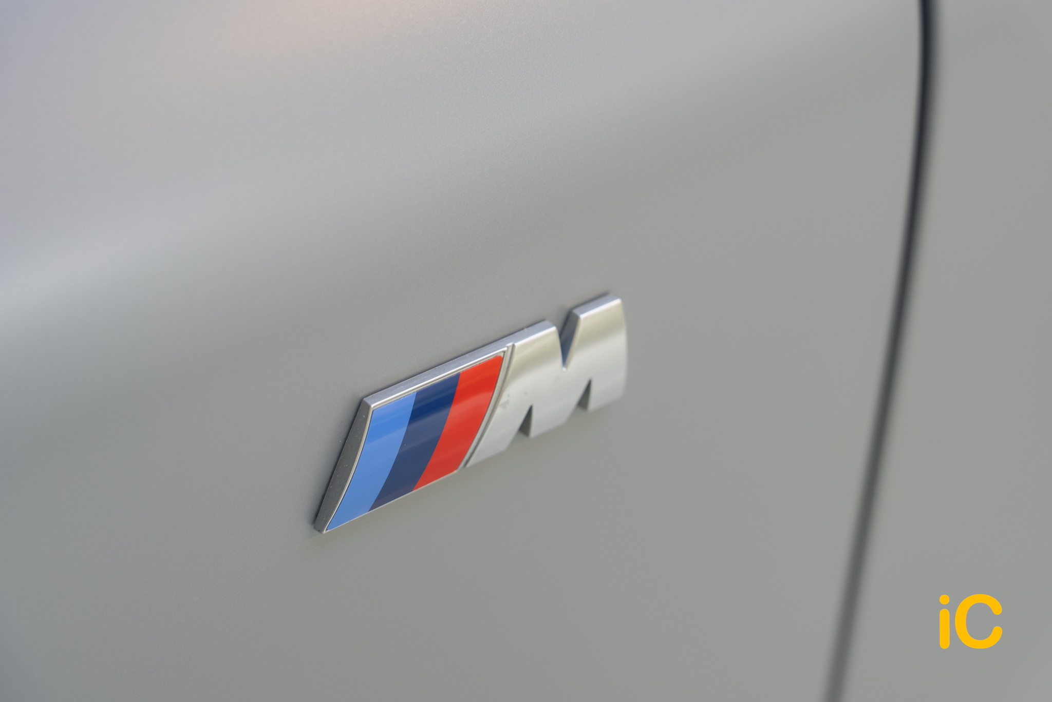 BMW iX2 透明 PPF 施工作品