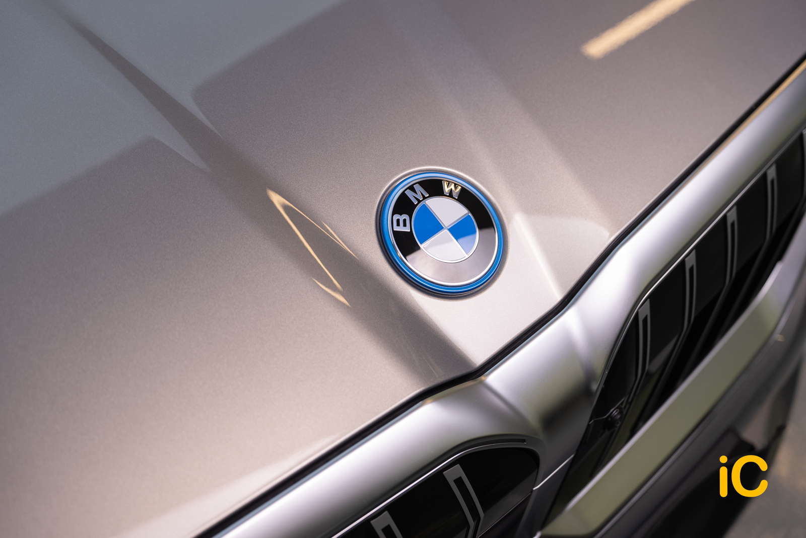 BMW i5 透明 PPF 施工作品