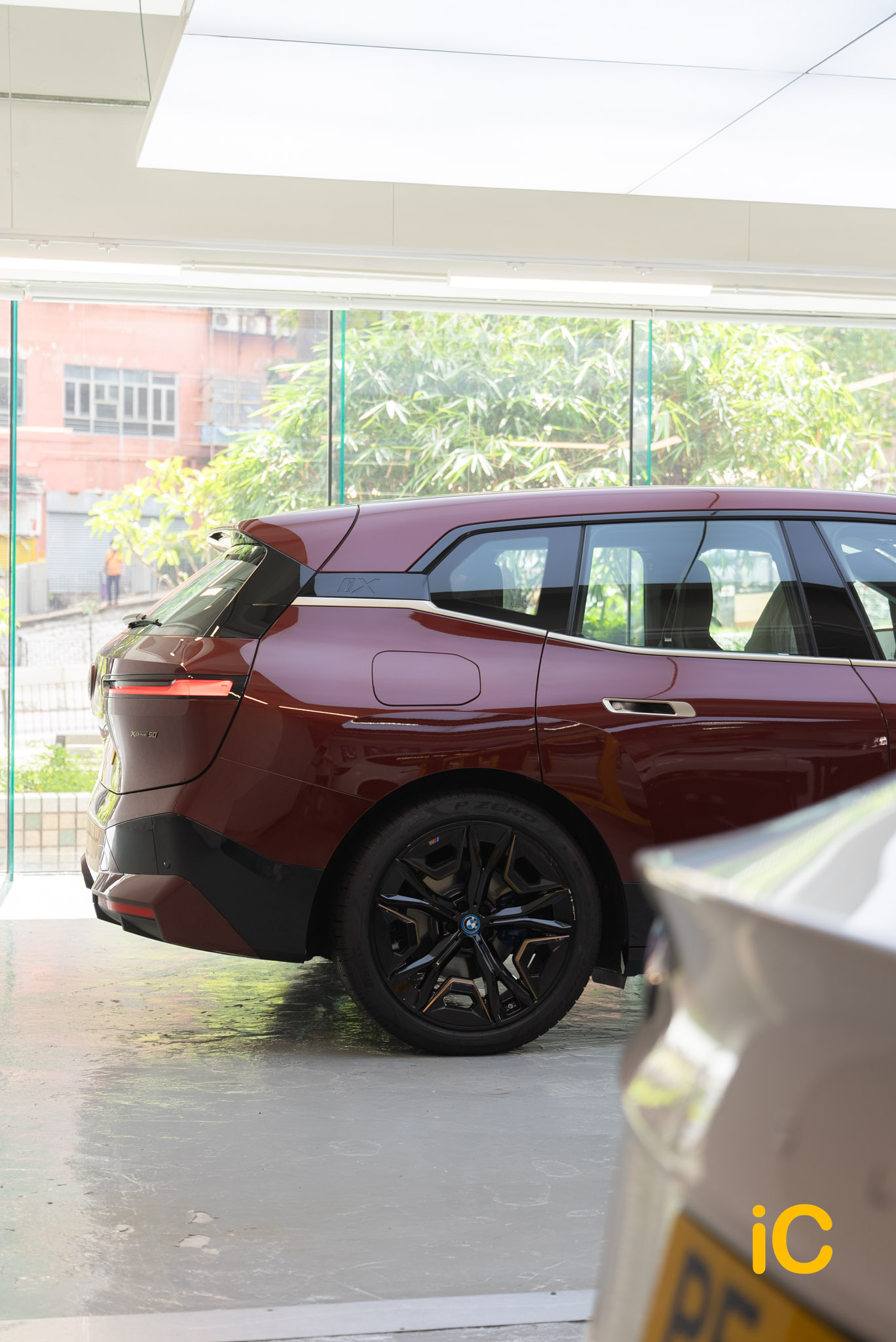 BMW iX 透明 PPF 施工作品