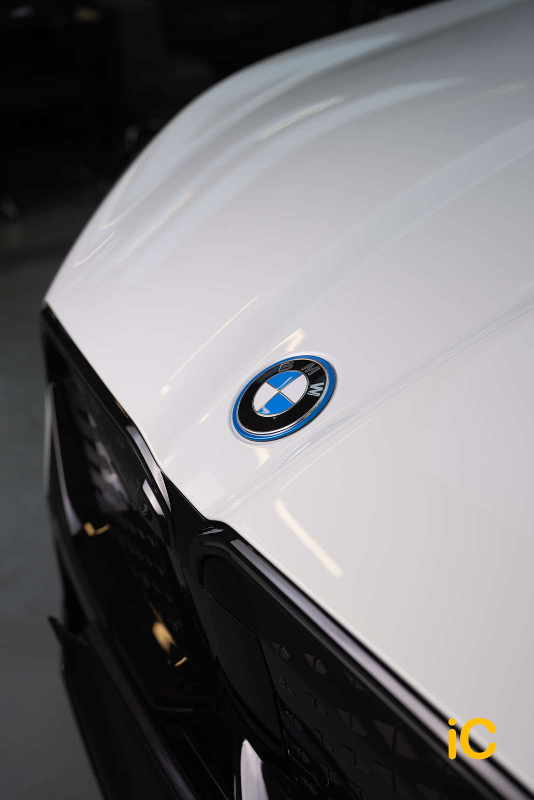BMW iX2 透明 PPF 施工作品