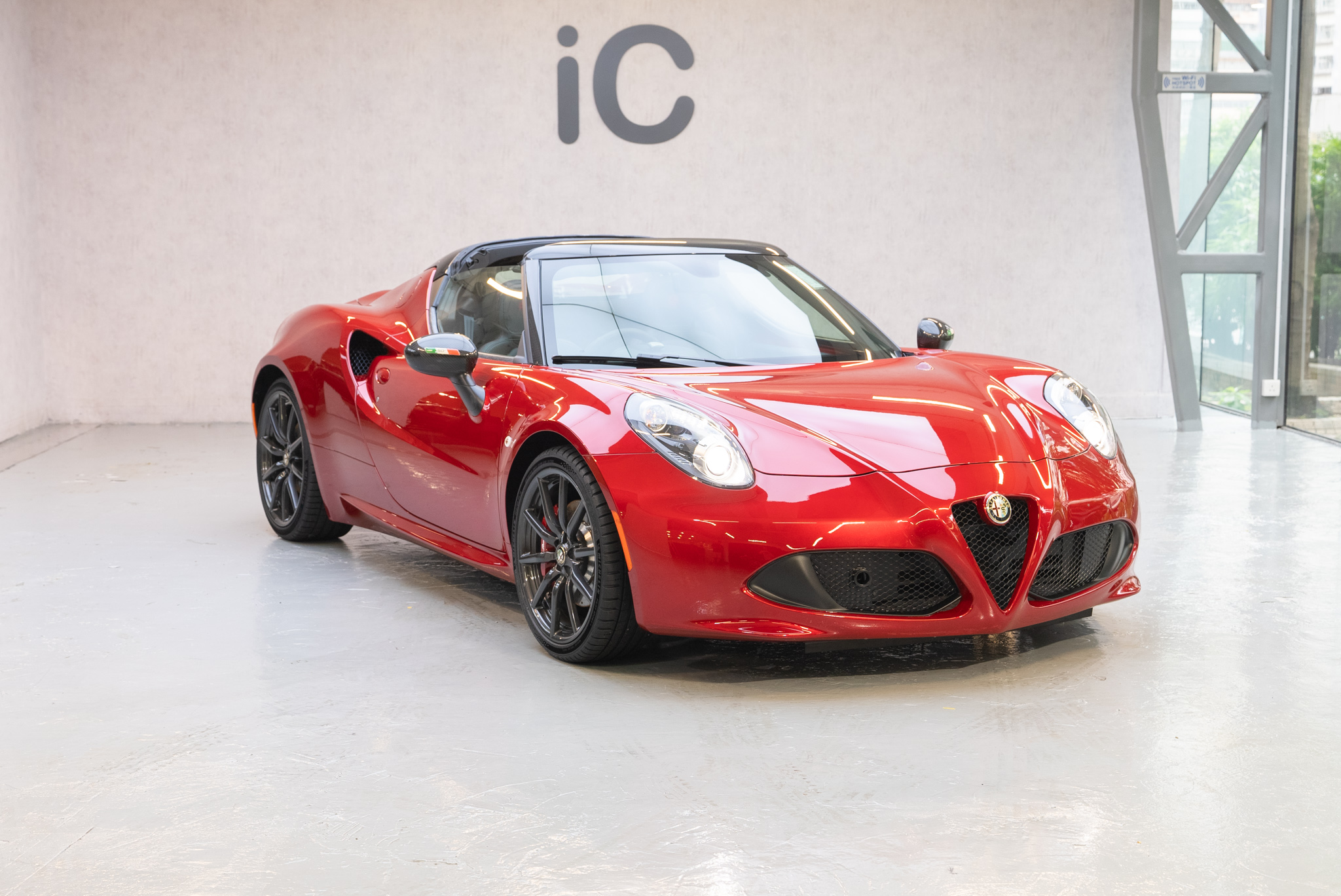 Alfa Romeo 4C Spider 透明 PPF 施工作品