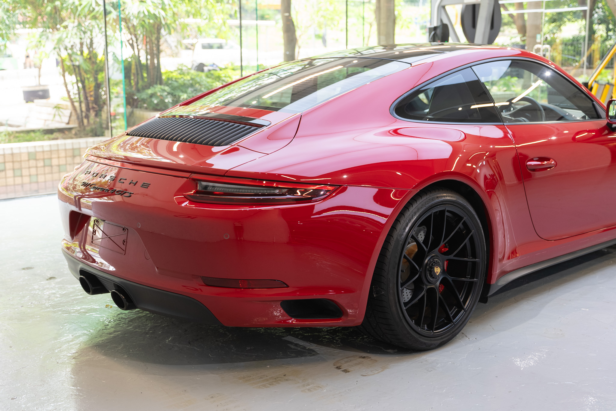 Porsche 911 透明 PPF 施工作品