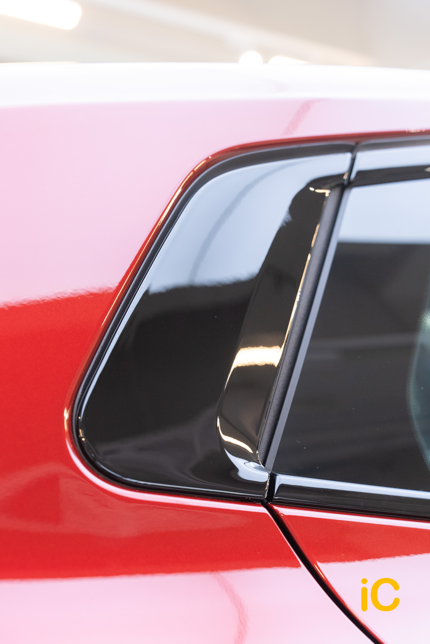 BMW iX2 透明 PPF 施工作品