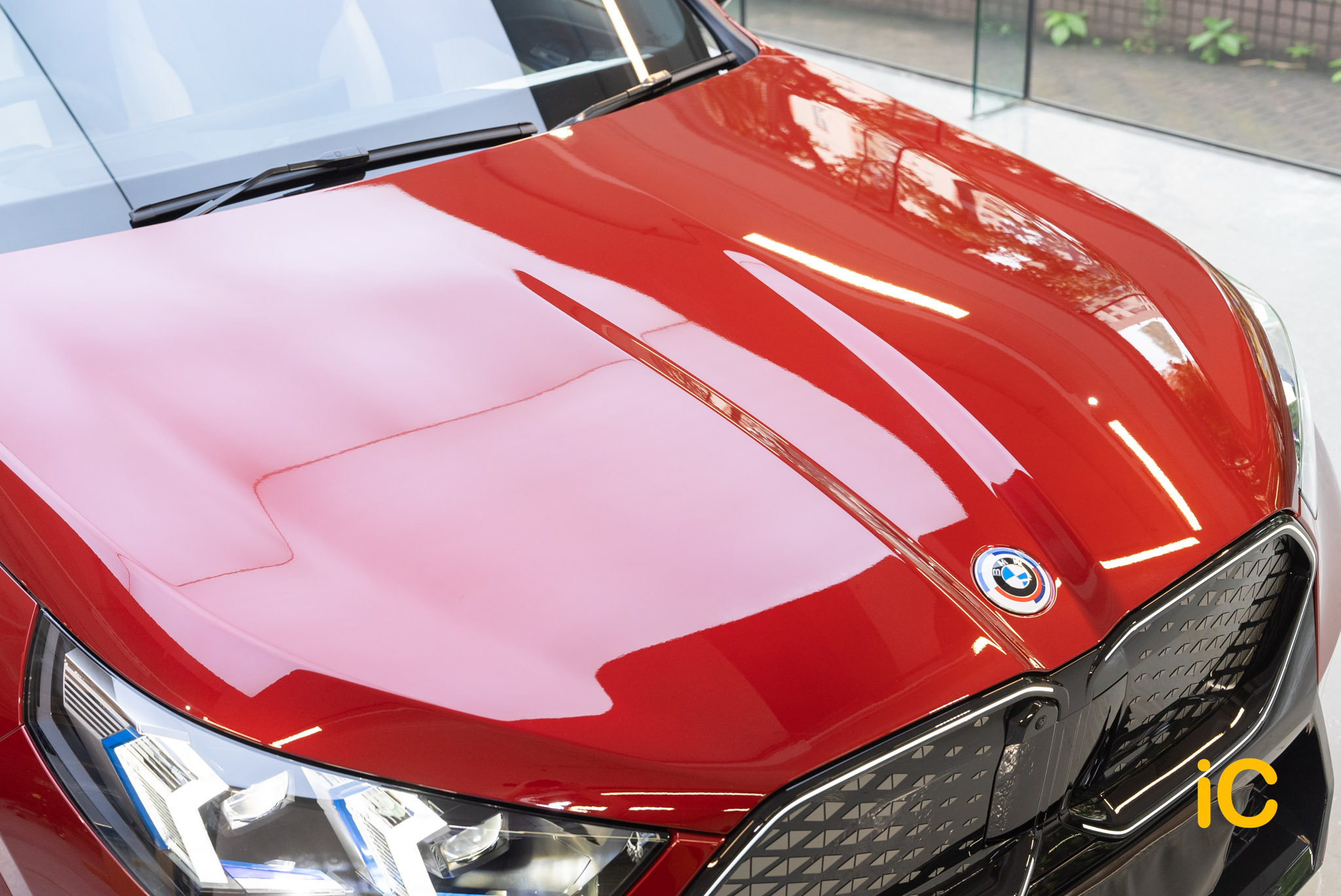 BMW iX2 透明 PPF 施工作品