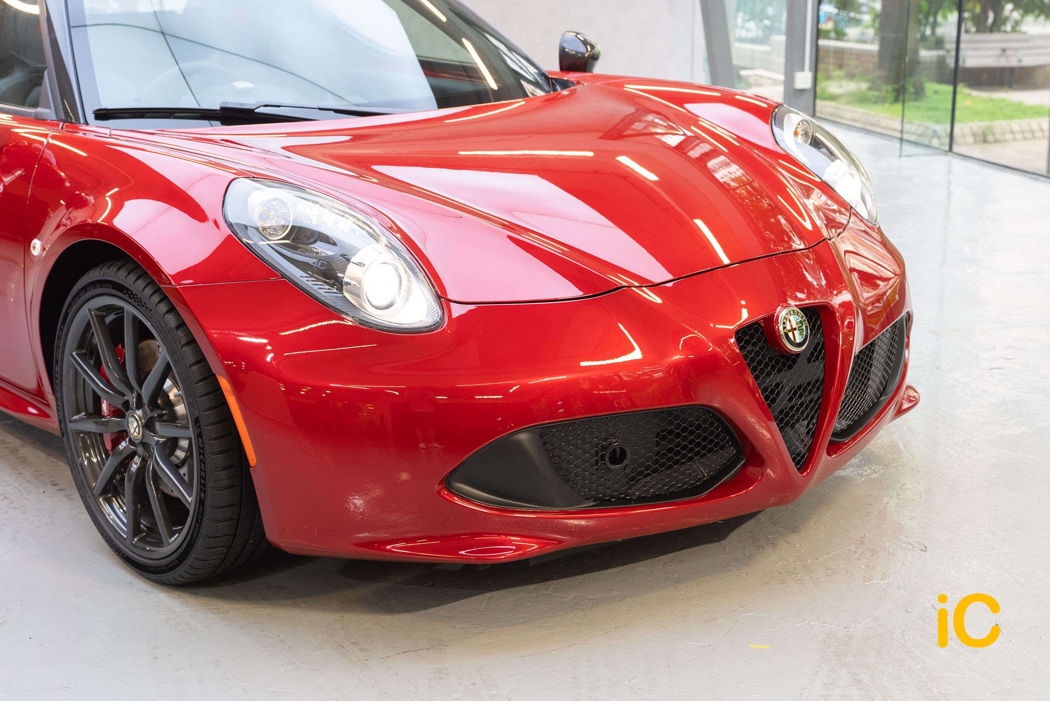 Alfa Romeo 4C Spider 透明 PPF 施工作品